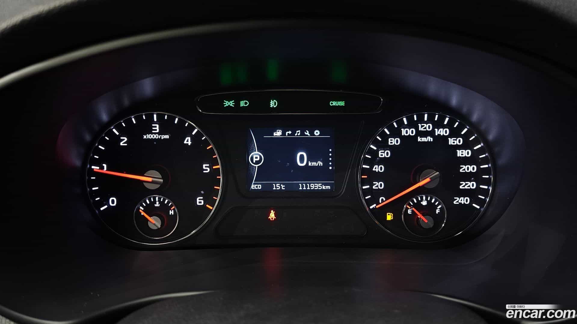 Sorento Kia 2016.1-INNER-008