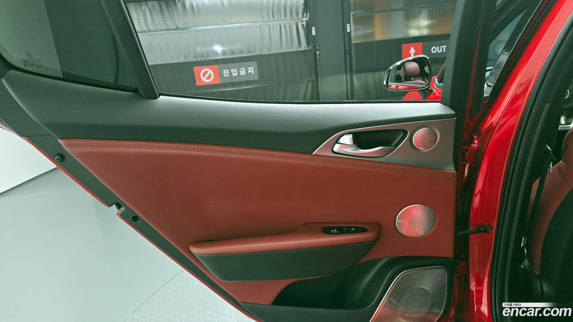 Stinger Kia 2019.11-INNER-035