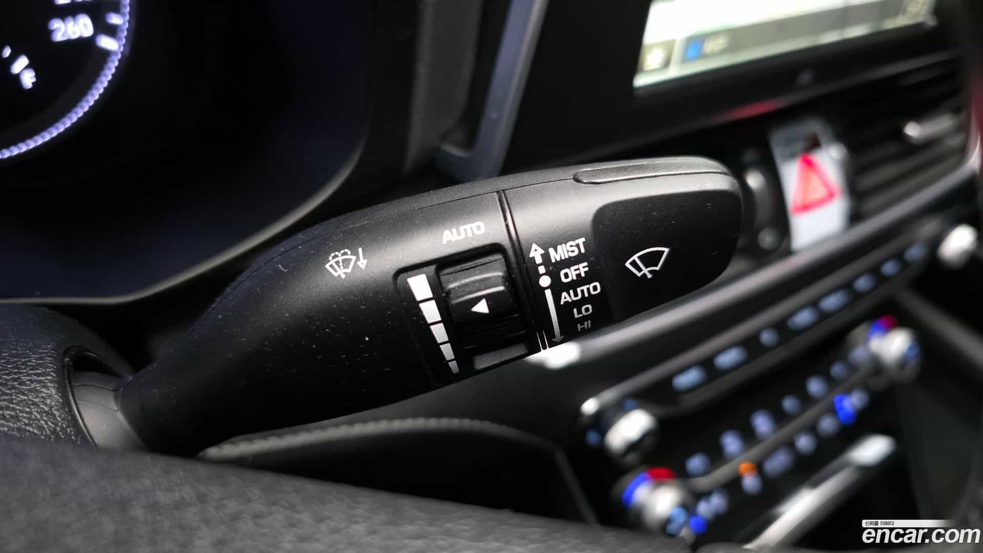 Grandeur Hyundai 2017.7-OPTION-021