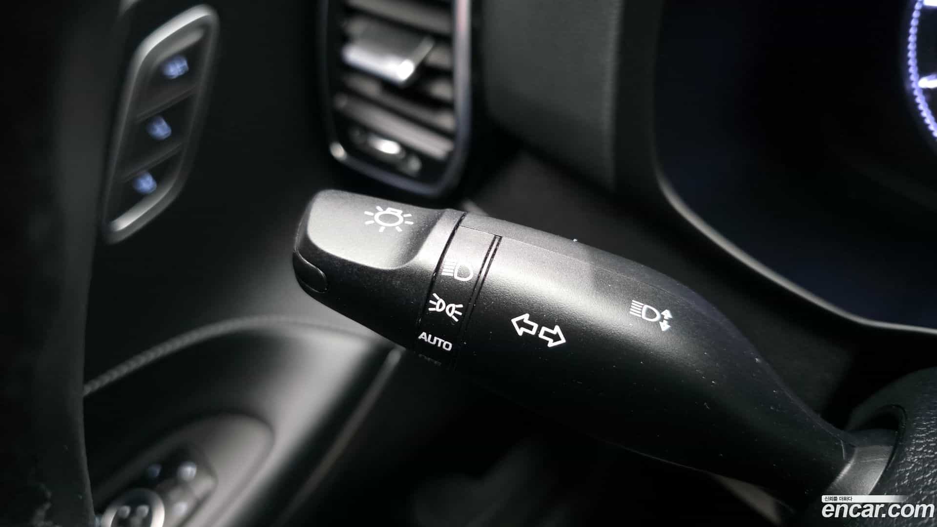 Grandeur Hyundai 2017.7-OPTION-043