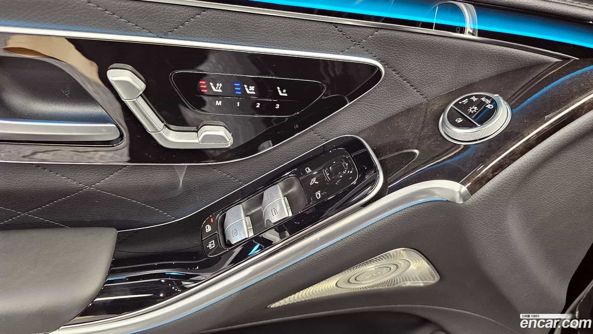 S-Class Mercedes-Benz 2022.7-OPTION-016
