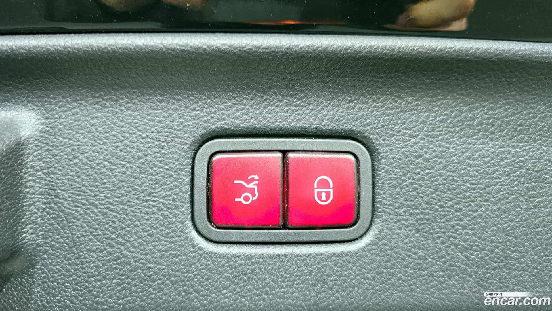 S-Class Mercedes-Benz 2022.7-OPTION-022