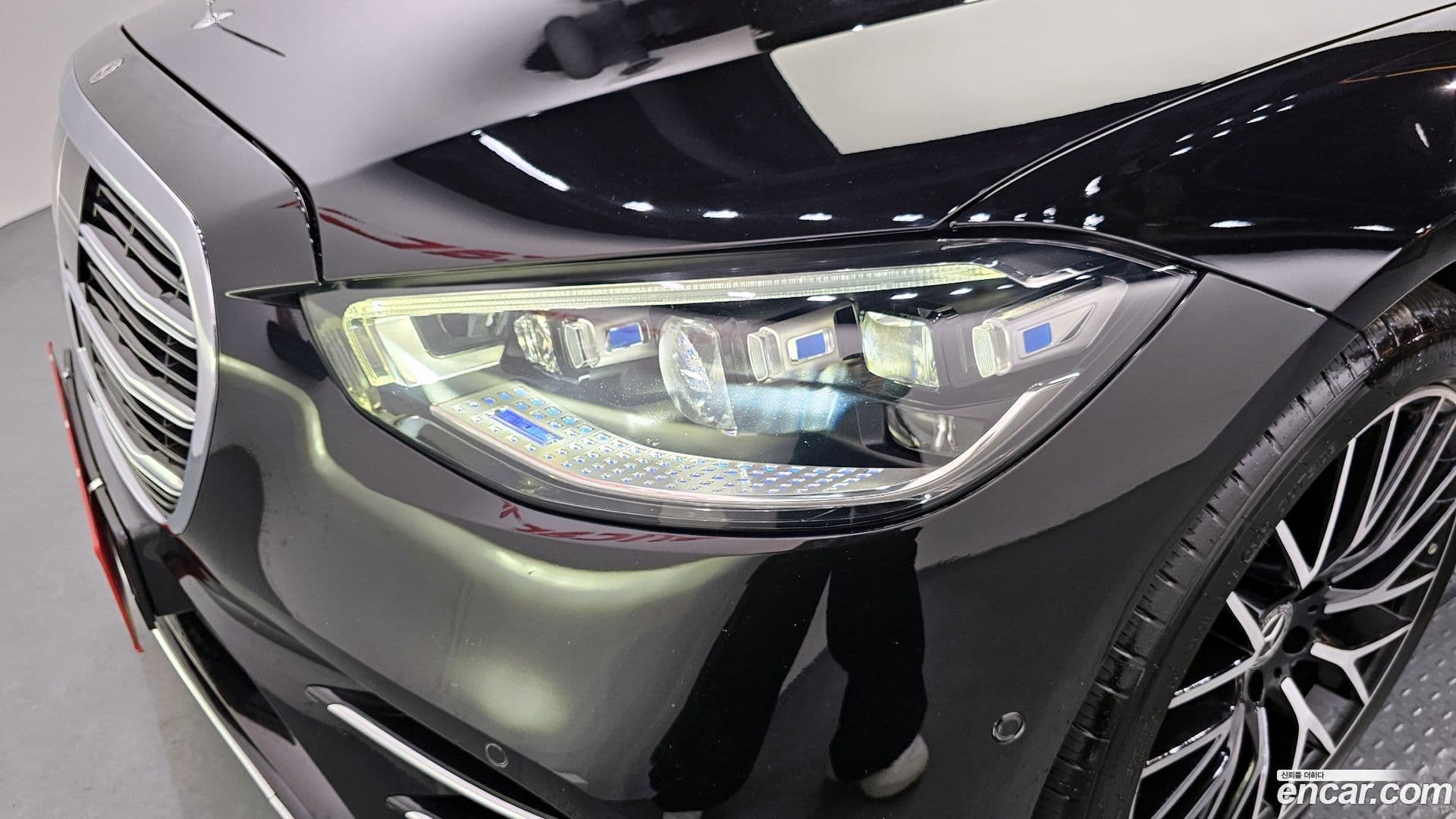 Main__Slider__Photo:S-Class Mercedes-Benz 2022.7-21