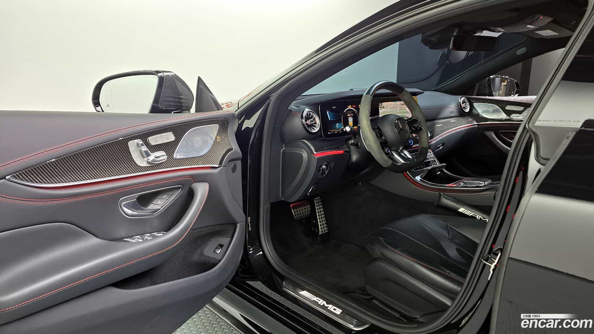 CLS-Class Mercedes-Benz 2023.2-INNER-010