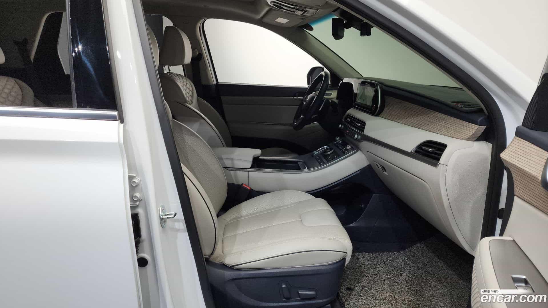 Palisade Hyundai 2020.2-INNER-036