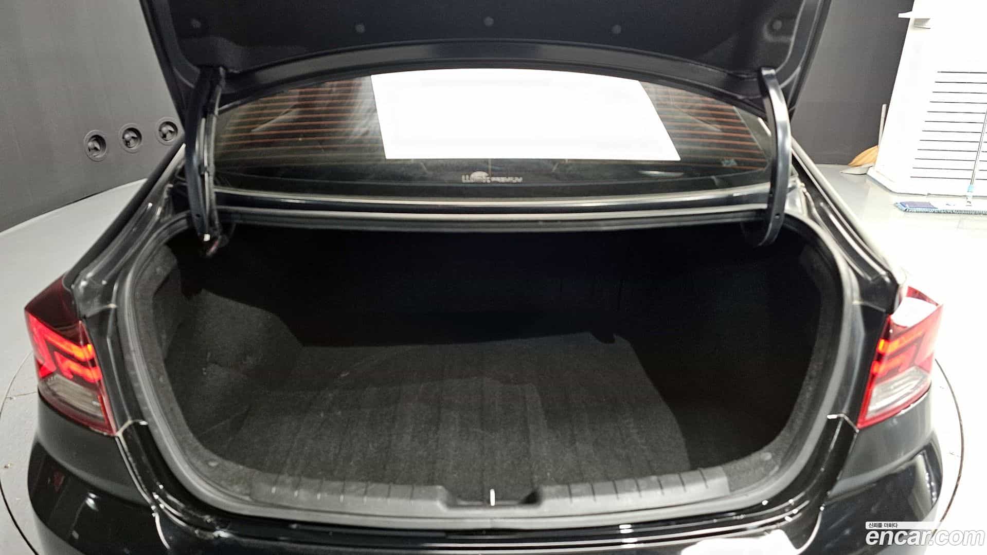 AVANTE Hyundai 2019.3-OPTION-023