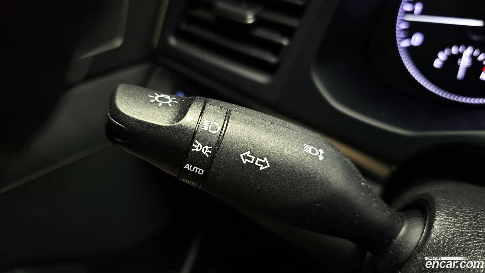 AVANTE Hyundai 2019.3-OPTION-024