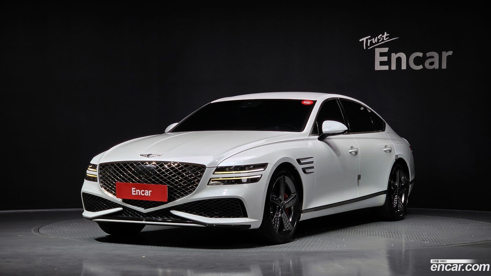 Main__Slider__Photo:G80 Genesis 2022.1-0