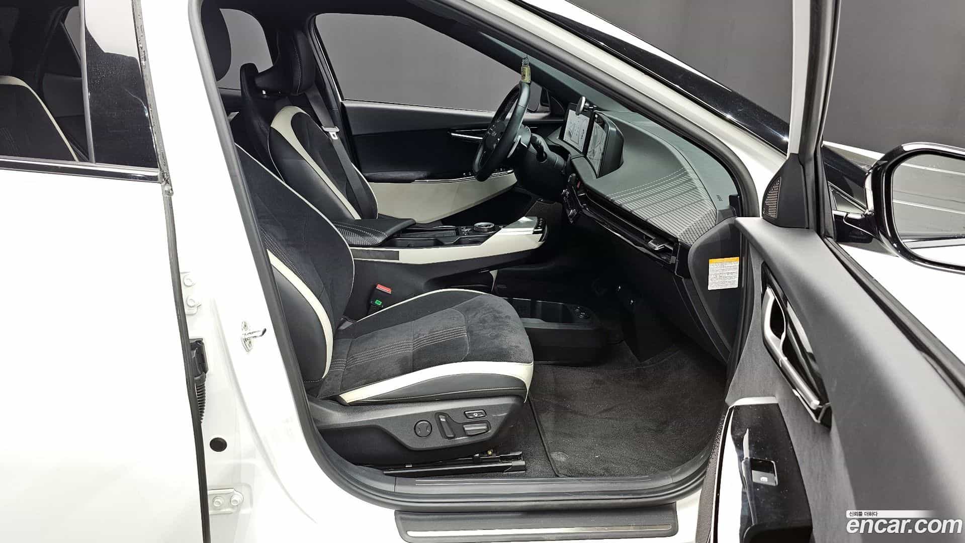 EV6 Kia 2021.7-INNER-036
