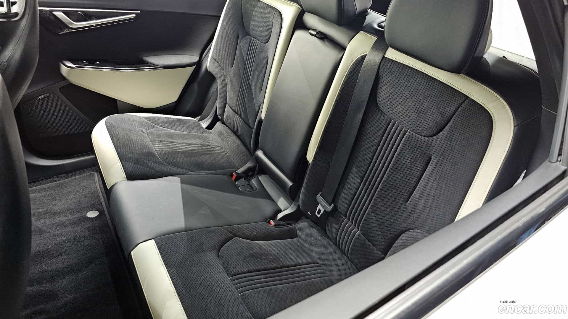 EV6 Kia 2021.7-OPTION-047