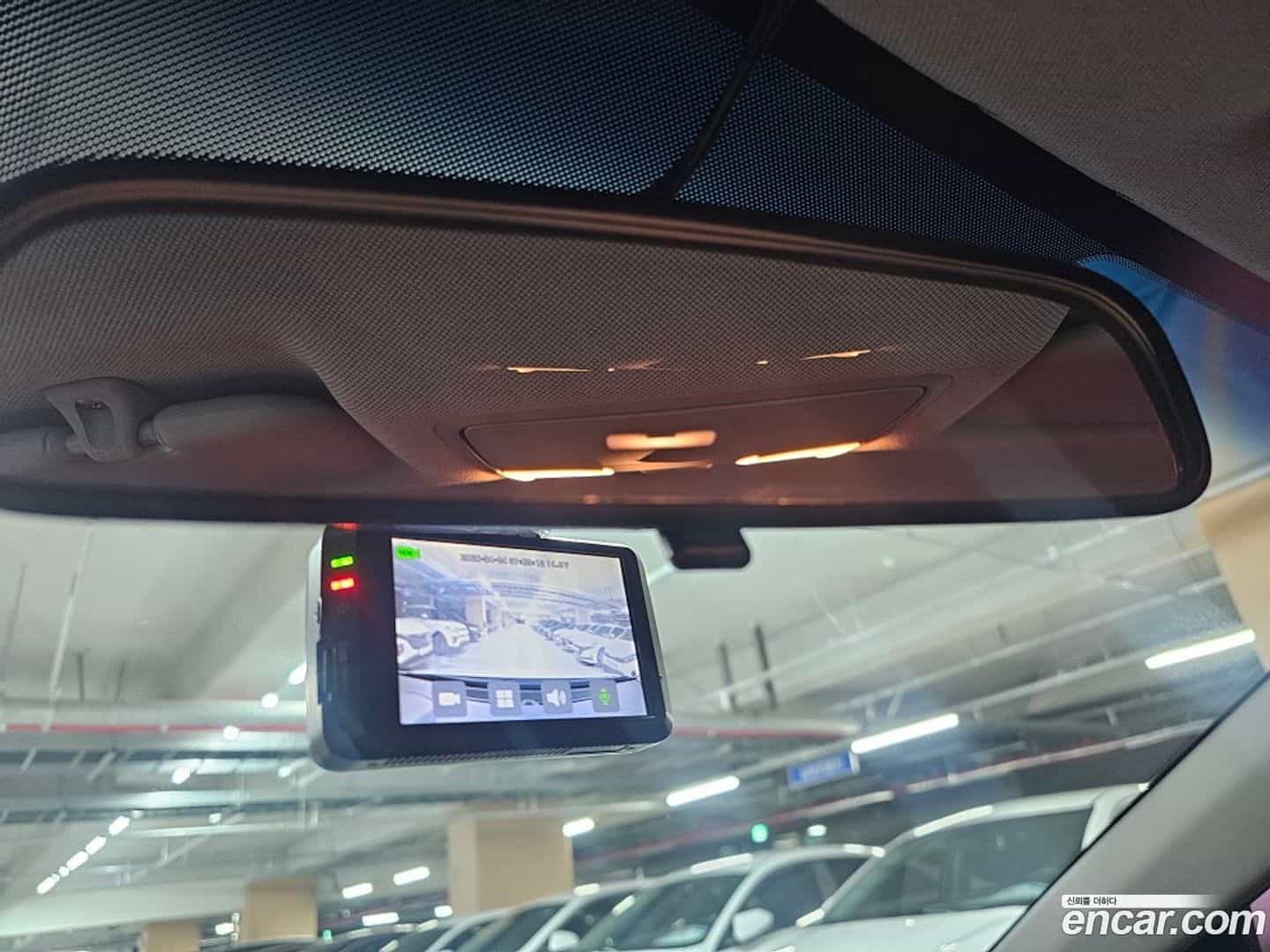 AVANTE Hyundai 2018.6-OPTION-017