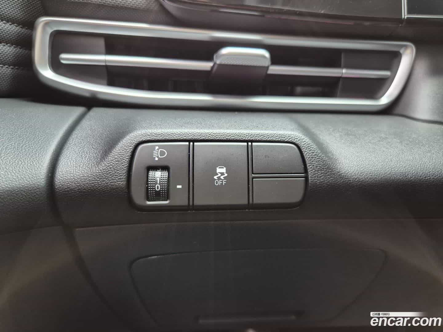 AVANTE Hyundai 2023.5-OPTION-018