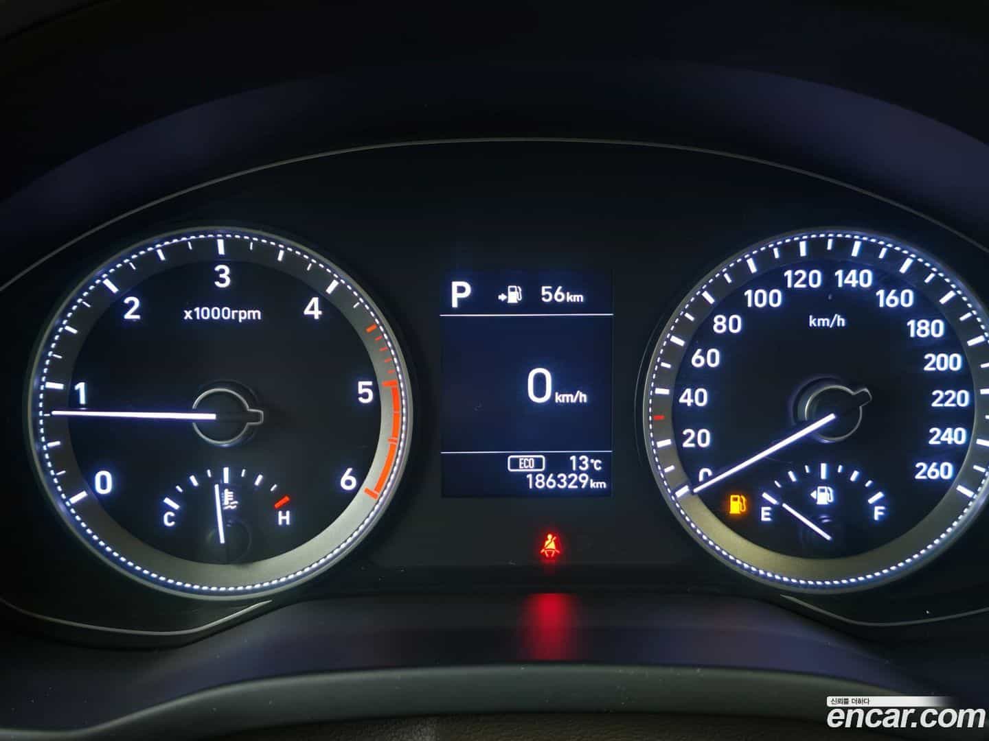 Grandeur Hyundai 2018.3-INNER-007