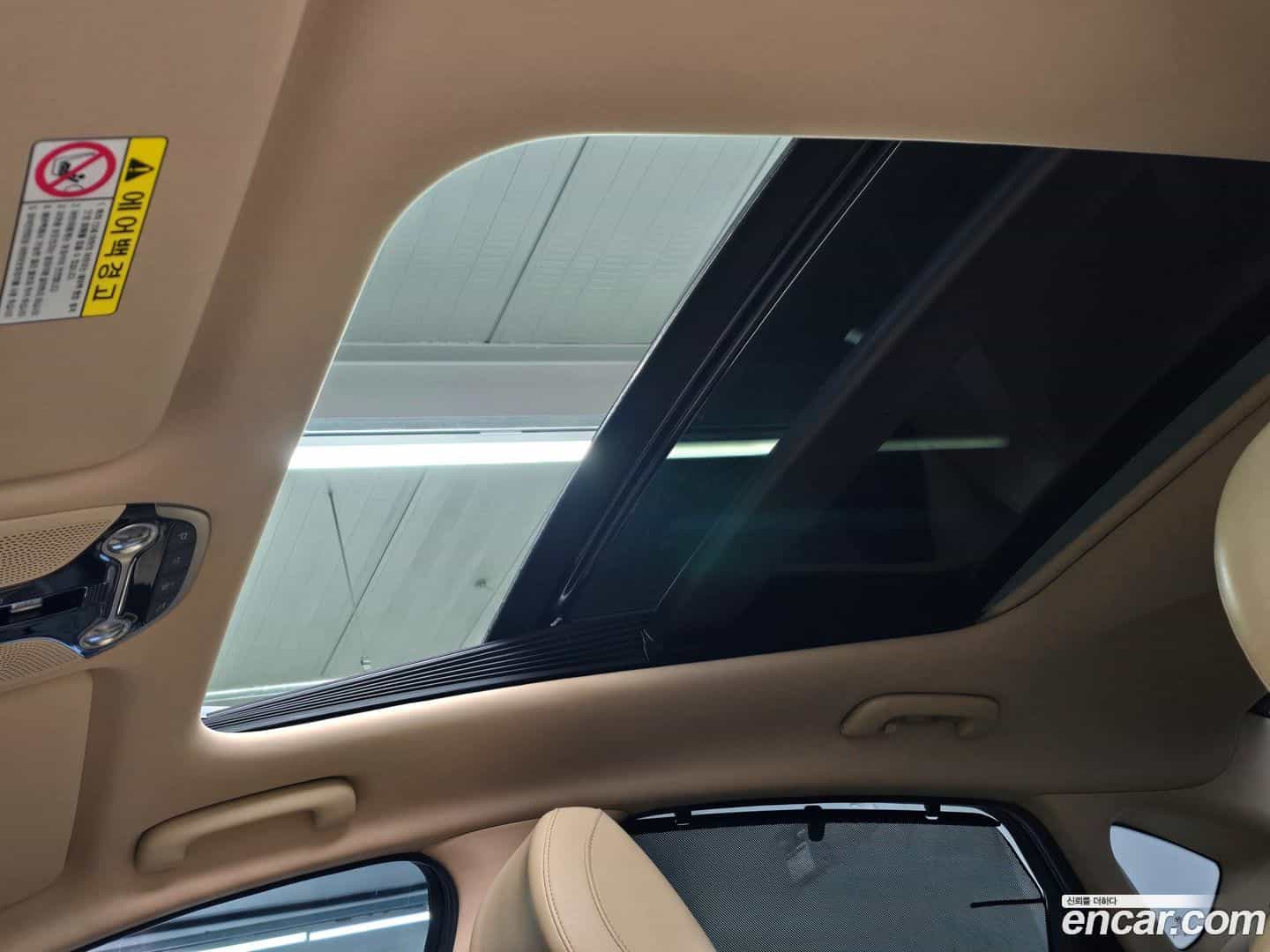 Grandeur Hyundai 2018.3-OPTION-018