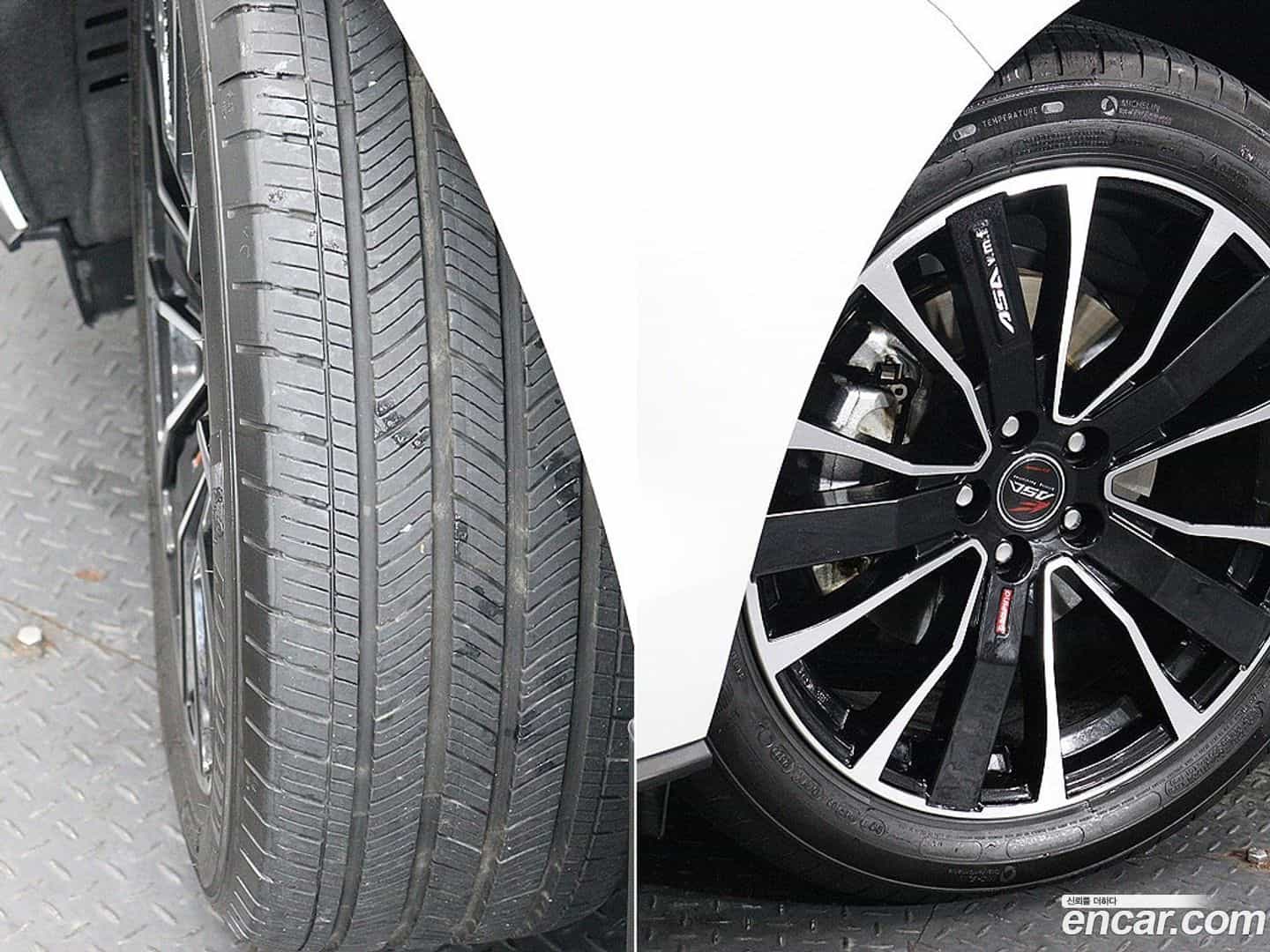 Sienna Toyota 2023.0-OPTION-024