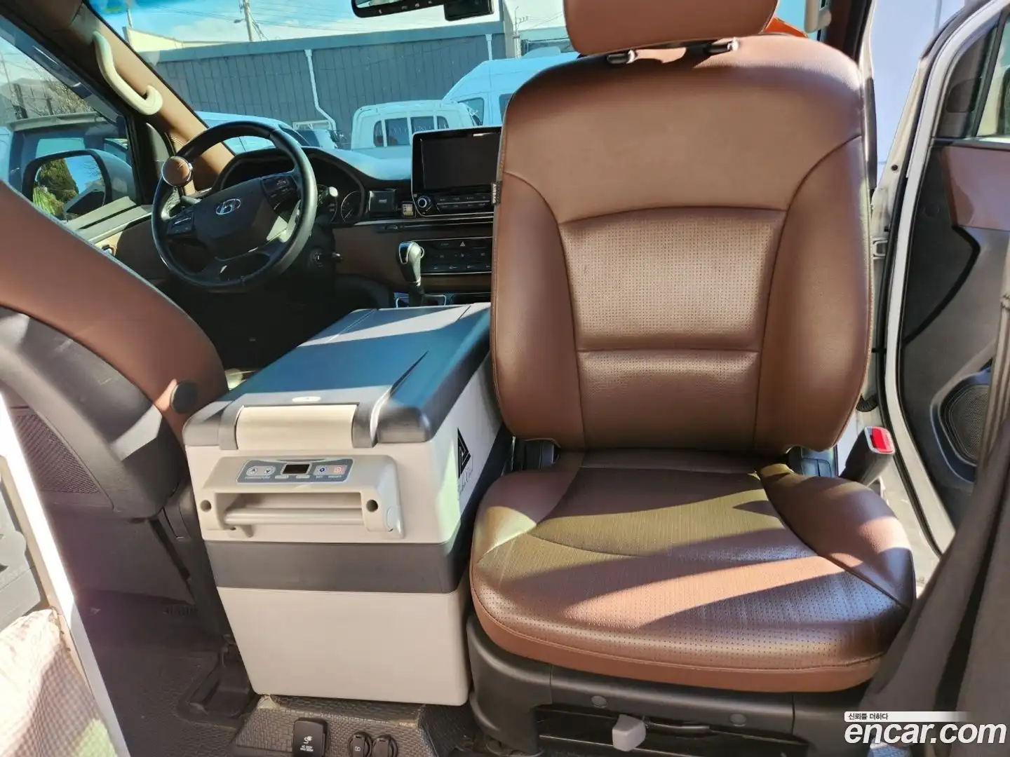 Starex Hyundai 2020.9-OPTION-020