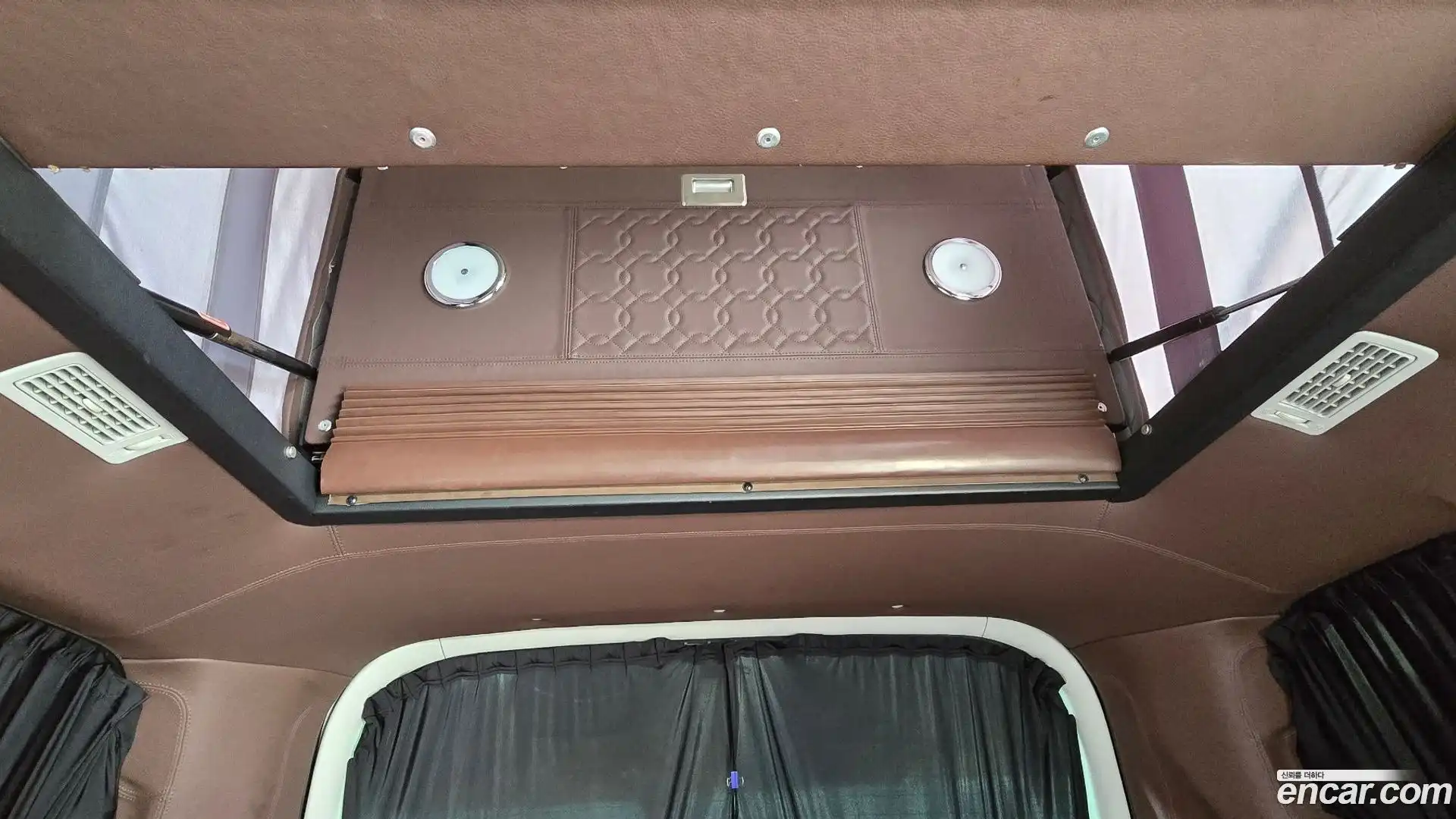 Starex Hyundai 2020.9-OPTION-023