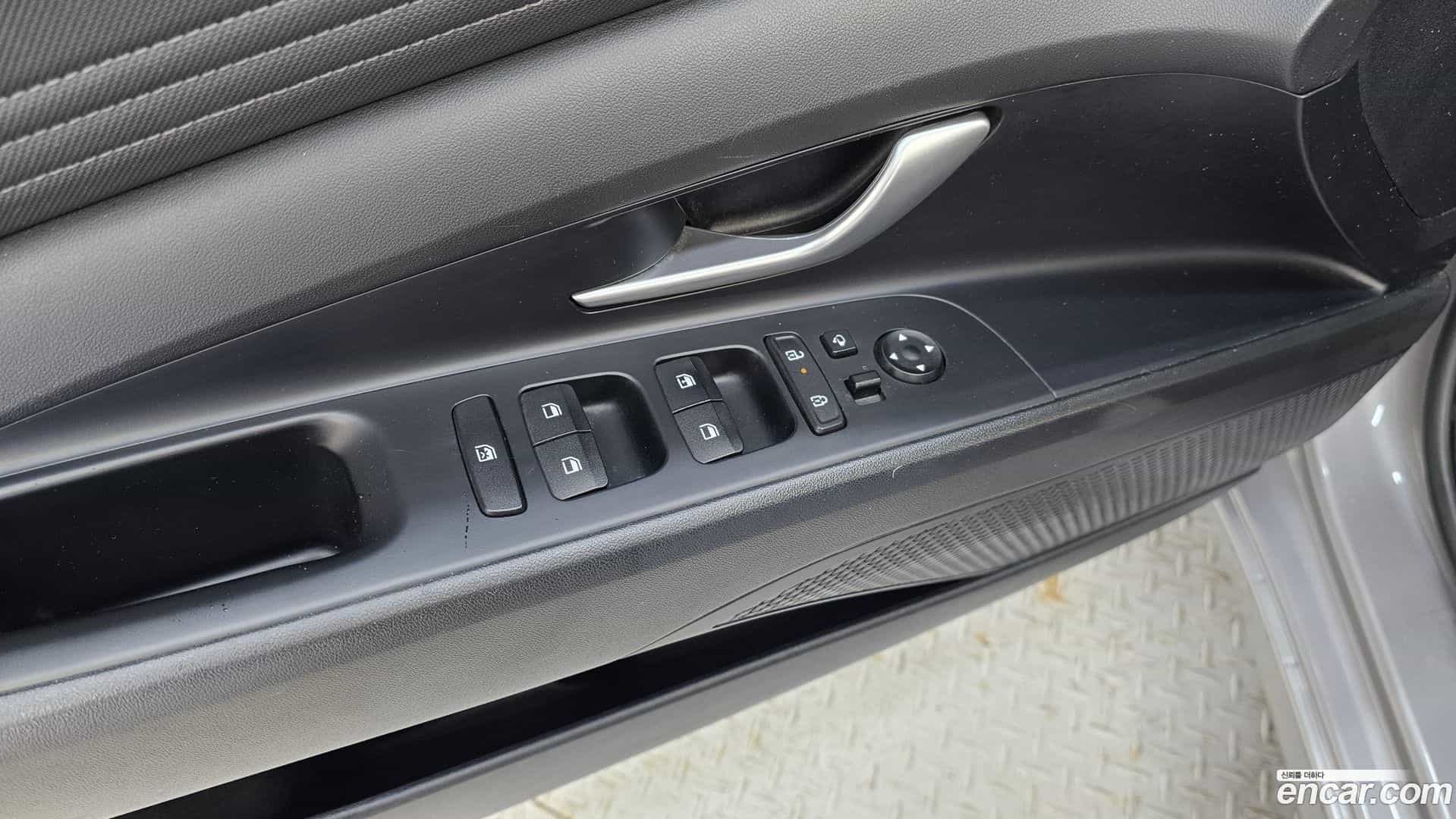 AVANTE Hyundai 2023.3-OPTION-018