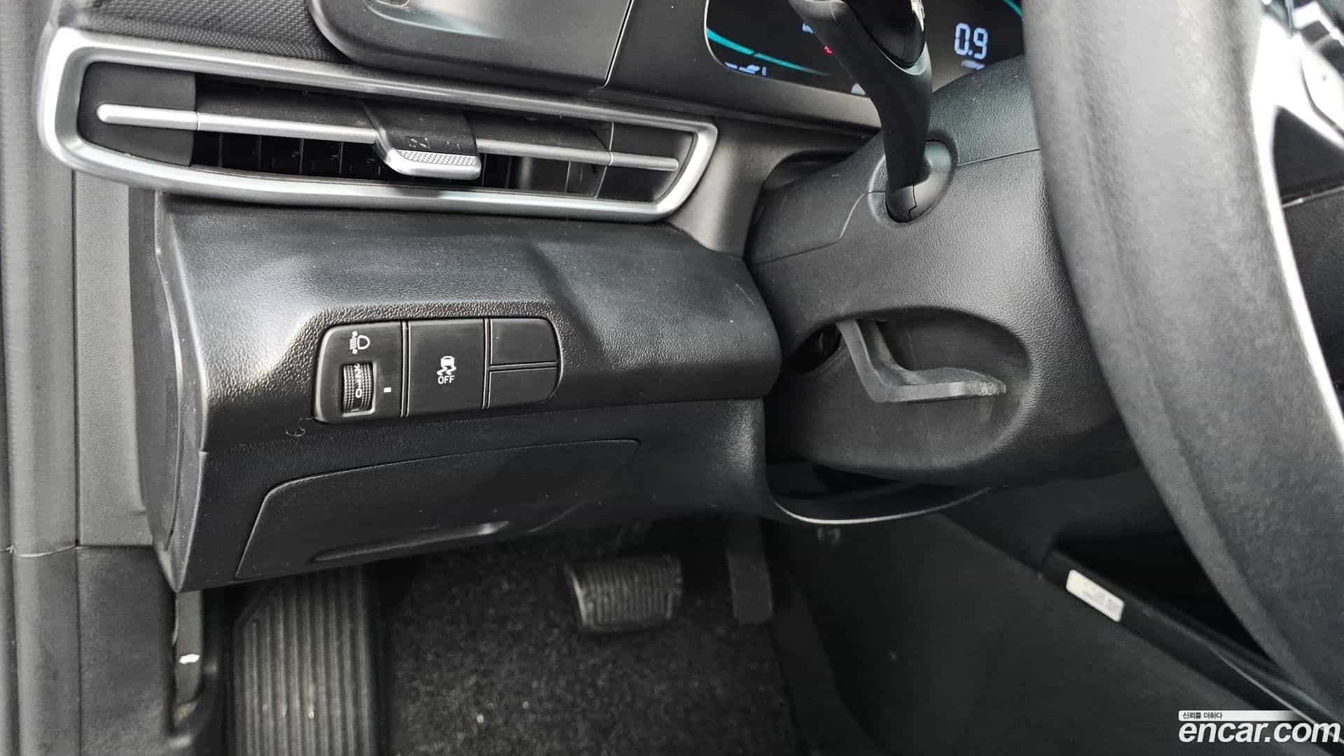 AVANTE Hyundai 2023.3-OPTION-019