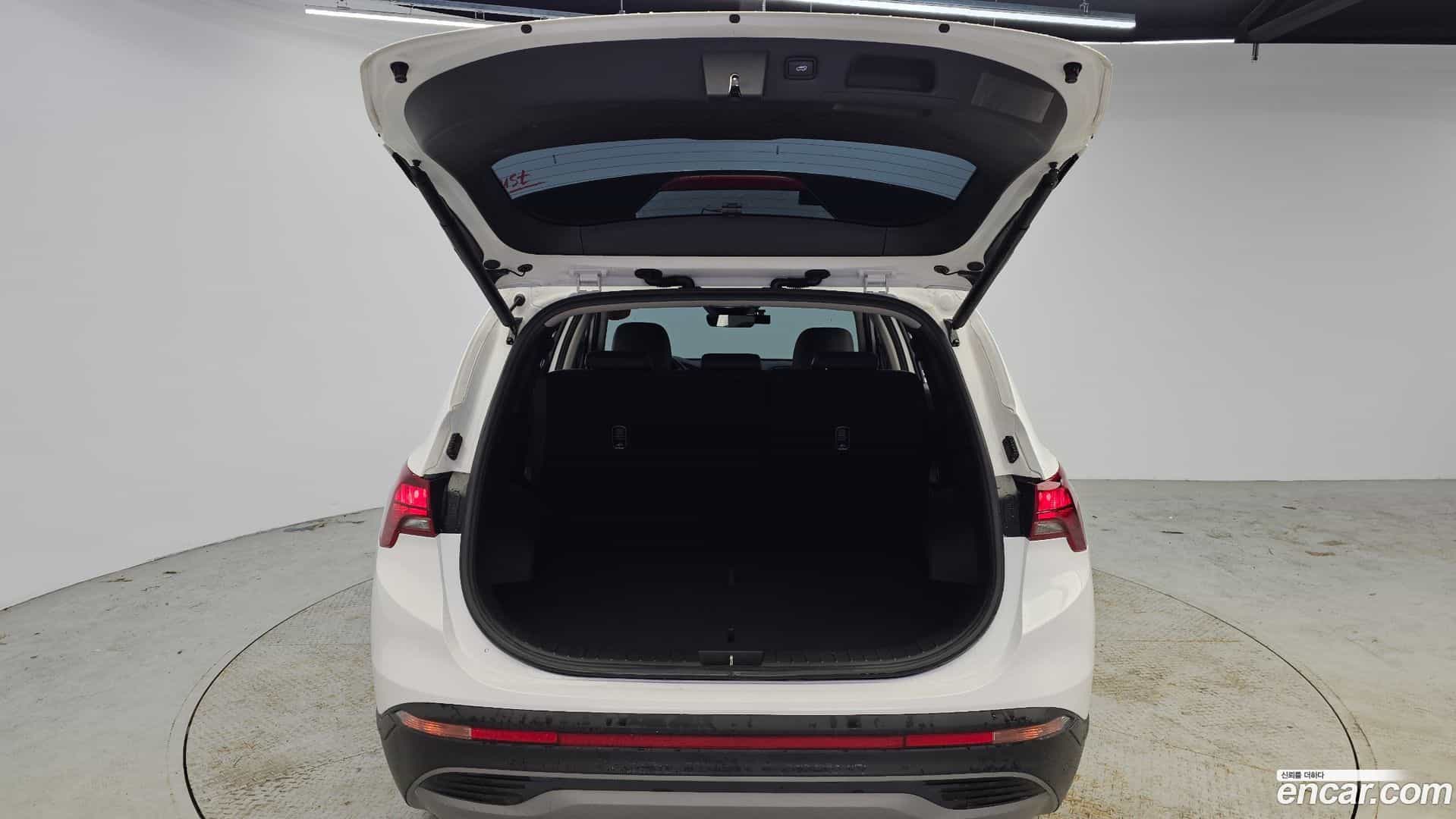 Santafe Hyundai 2023.7-OPTION-024