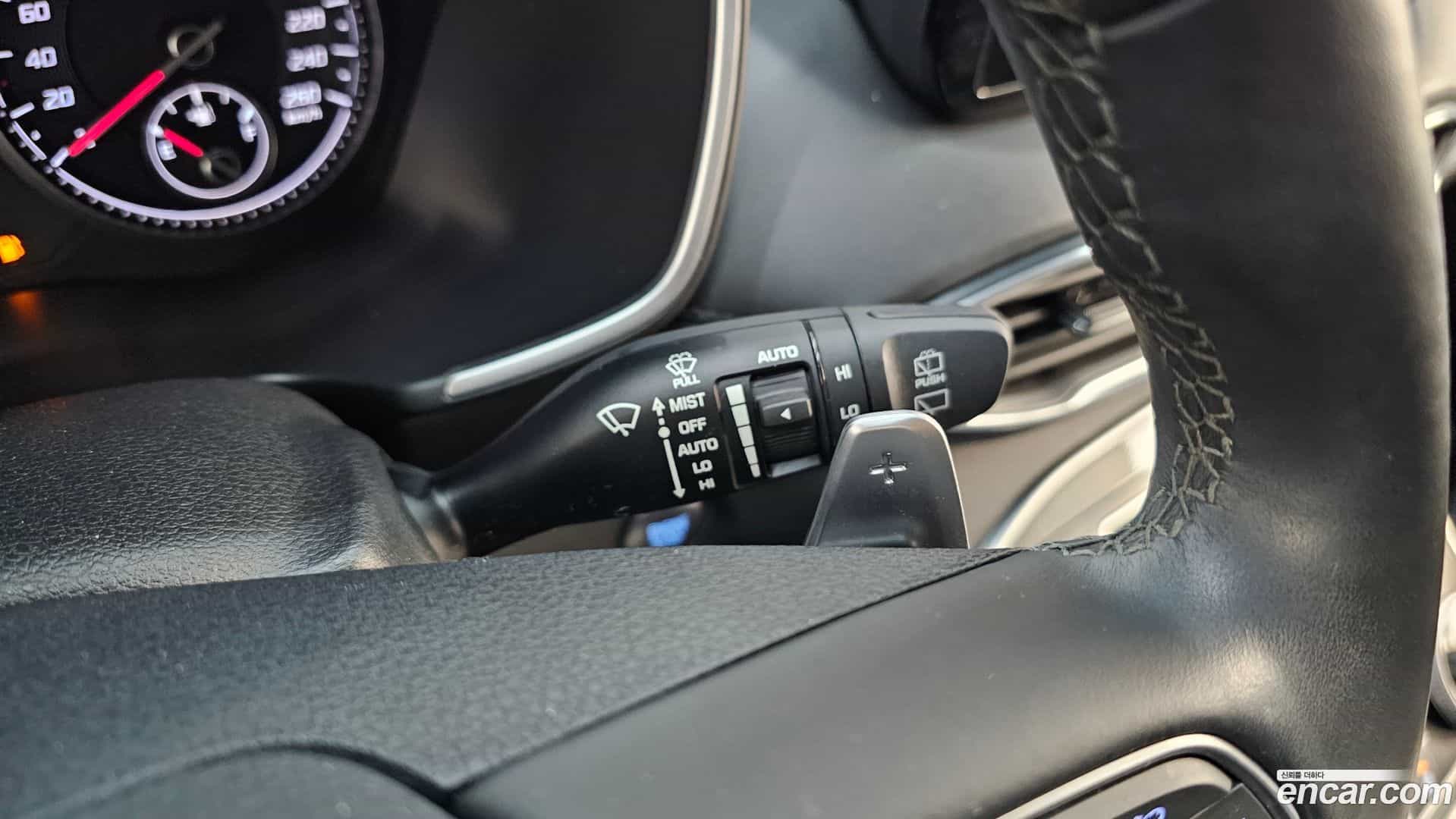 Santafe Hyundai 2023.7-OPTION-040