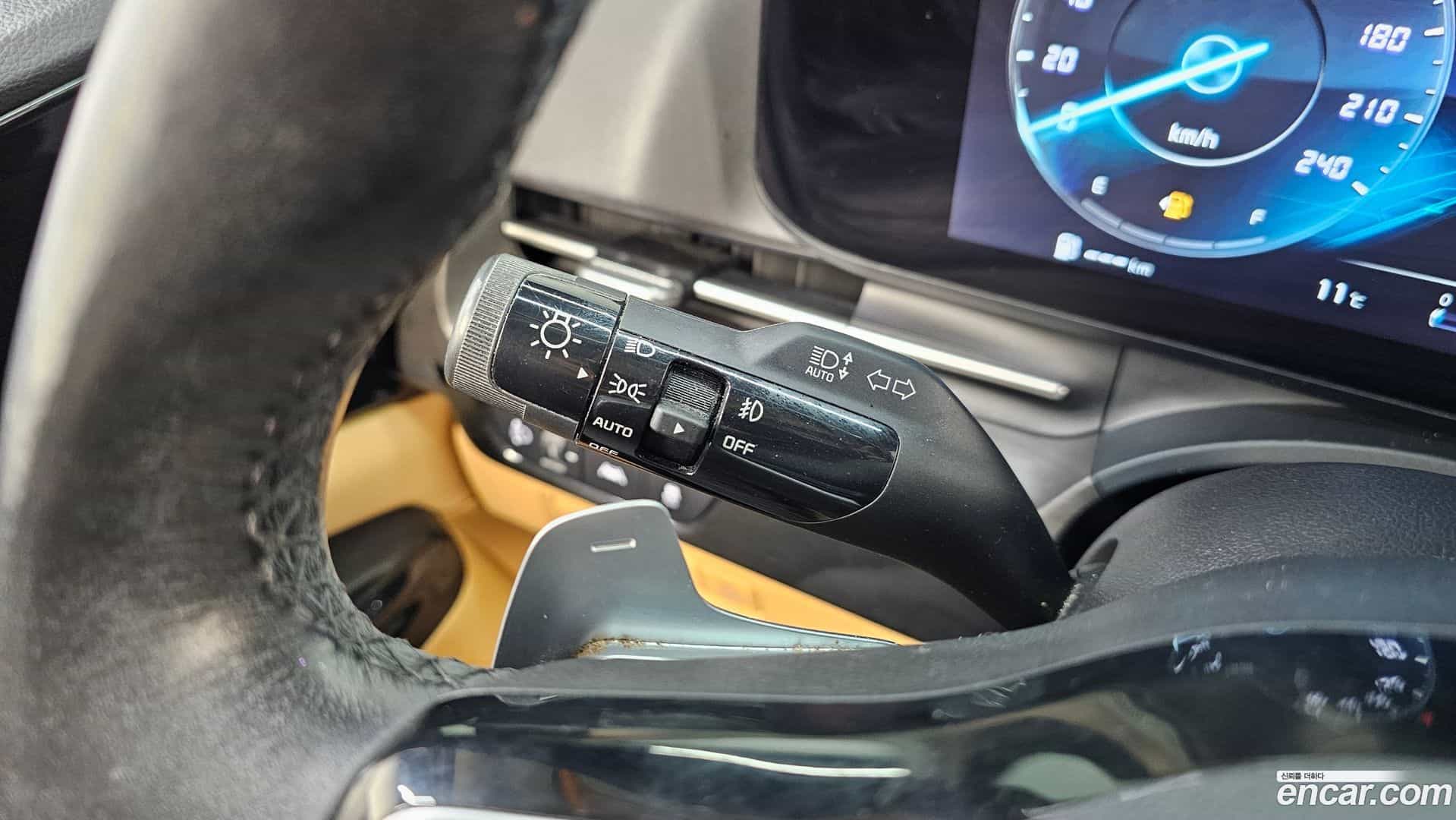 Canival Kia 2022.3-OPTION-041
