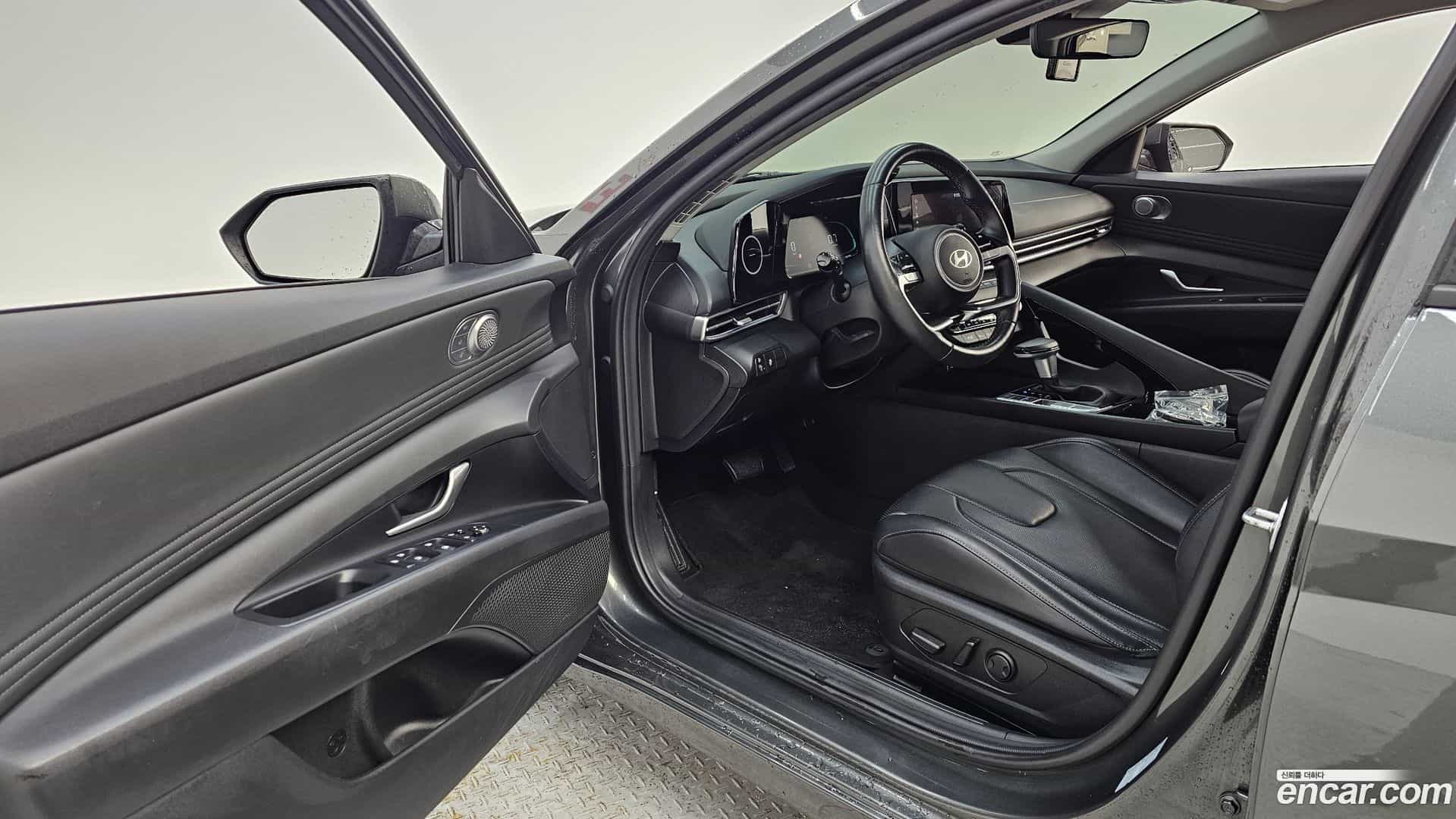 AVANTE Hyundai 2023.2-INNER-010