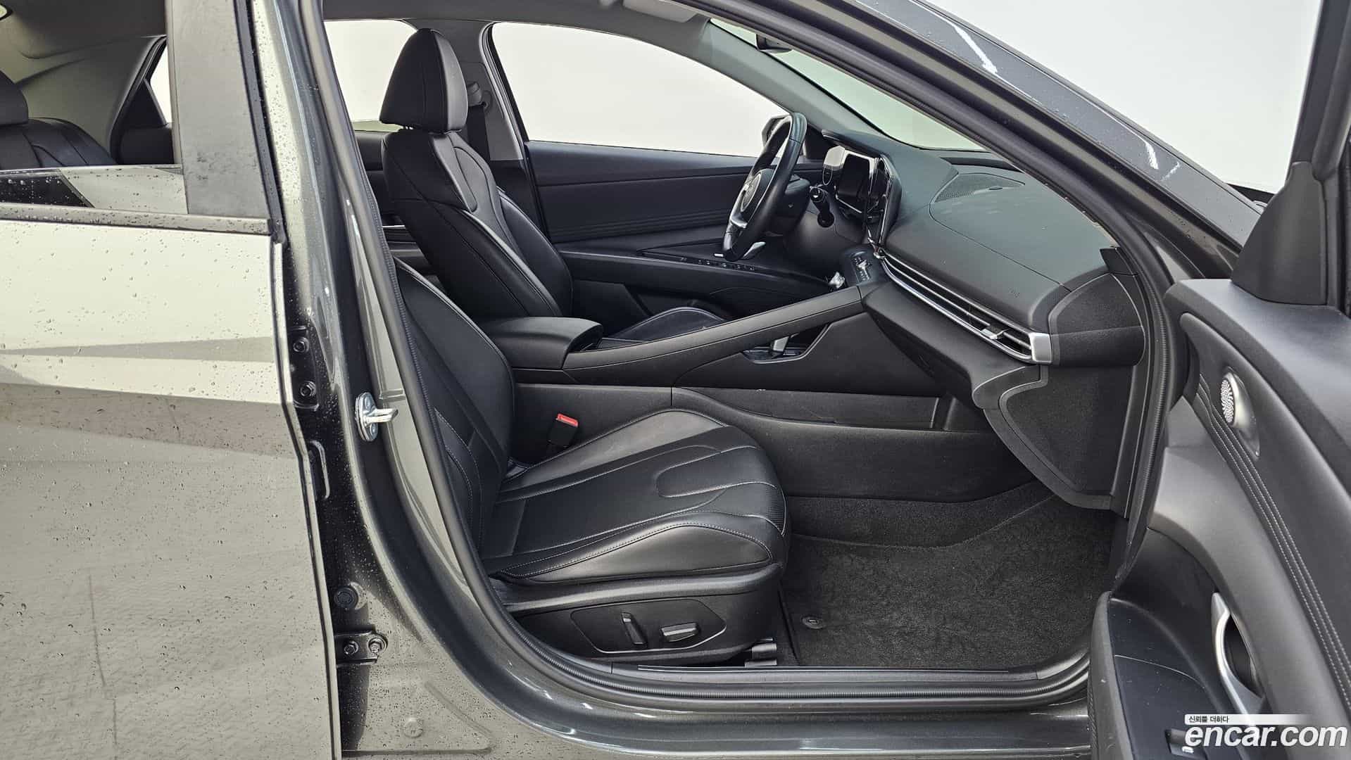 AVANTE Hyundai 2023.2-OPTION-015