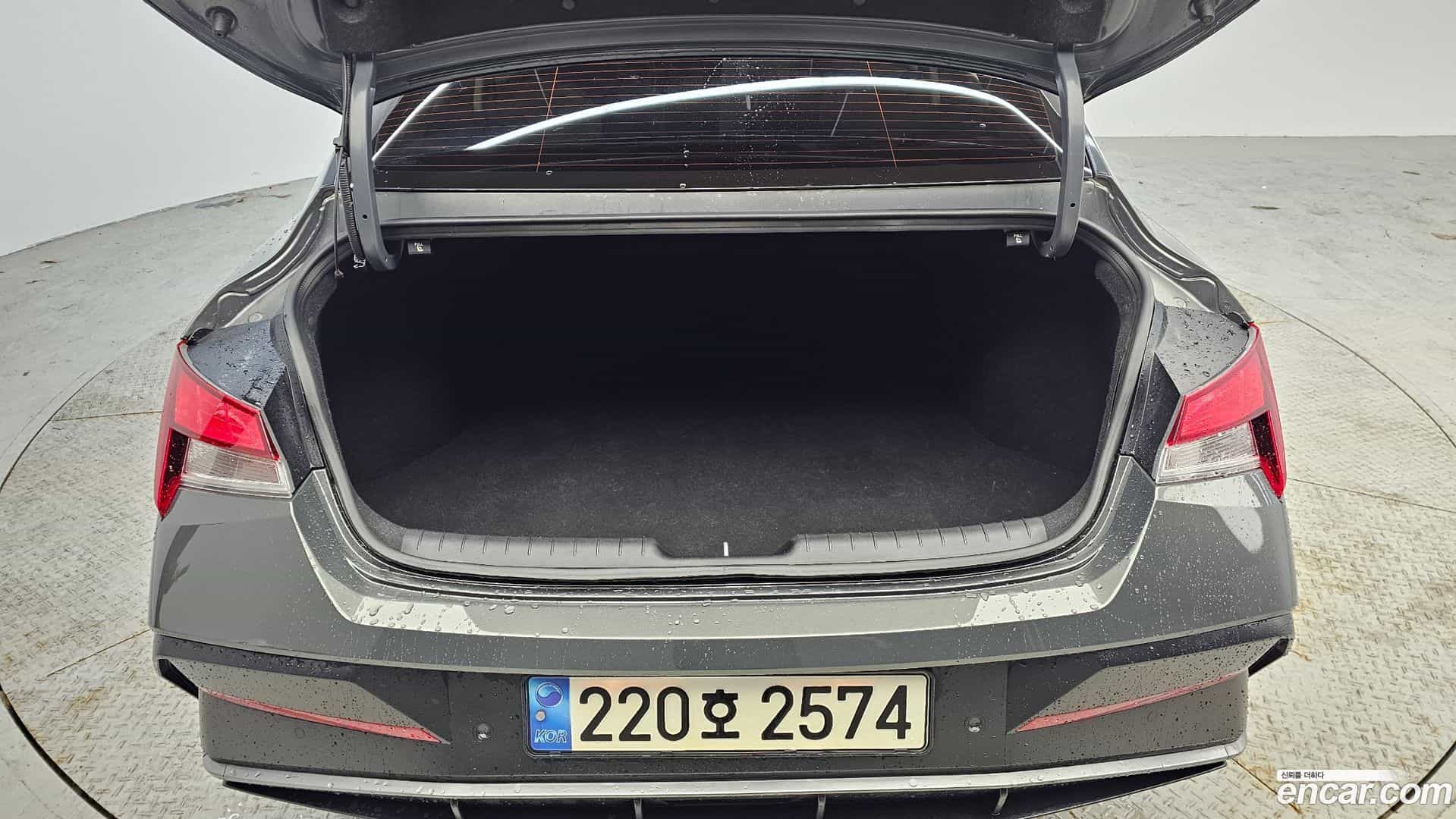 AVANTE Hyundai 2023.2-OPTION-024