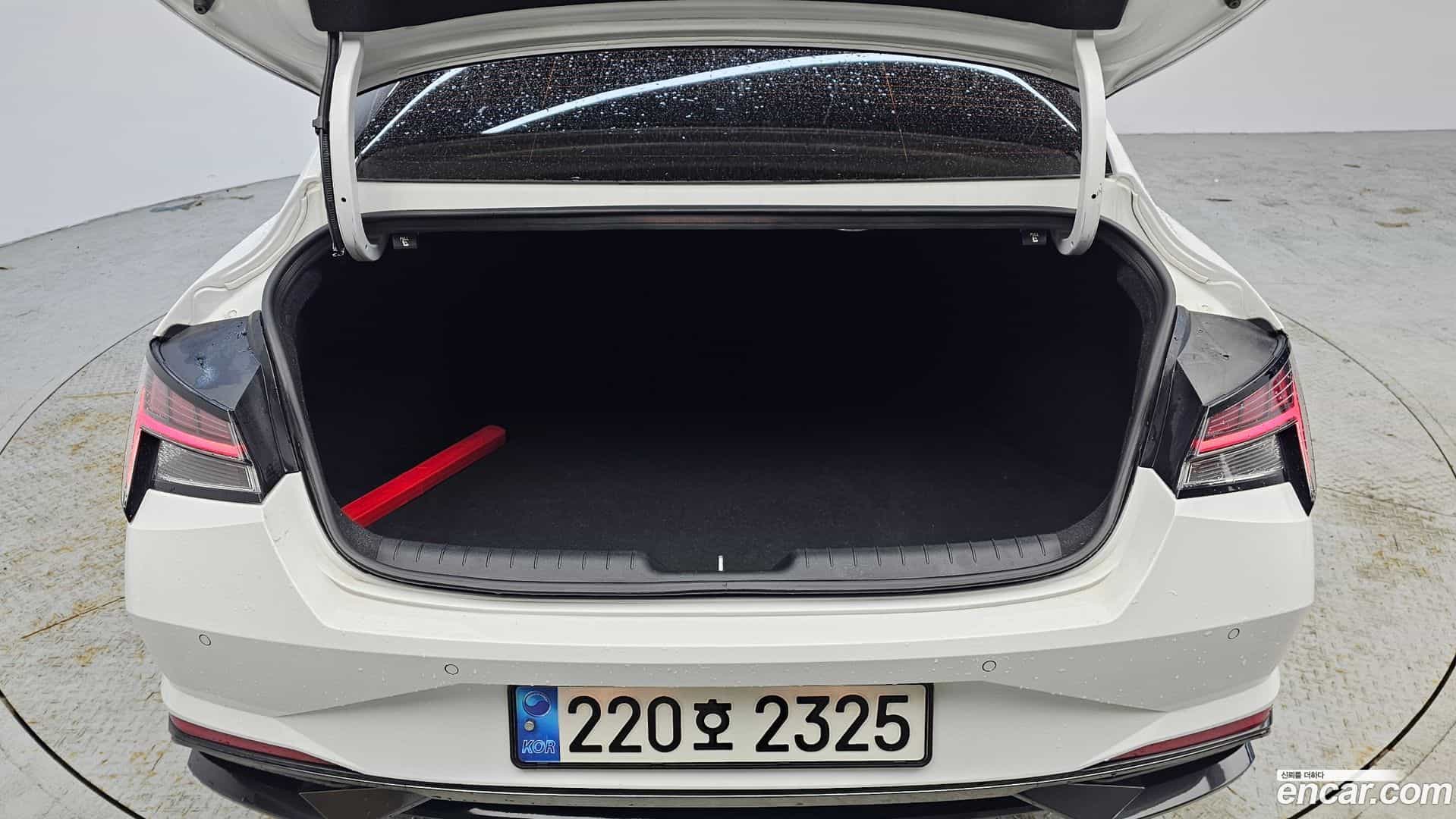 AVANTE Hyundai 2023.2-OPTION-024