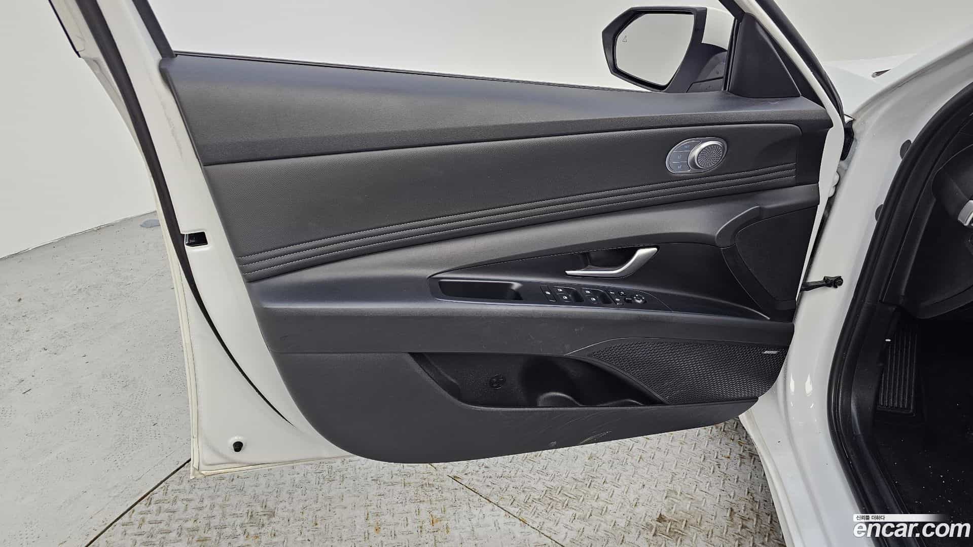 AVANTE Hyundai 2023.2-INNER-034