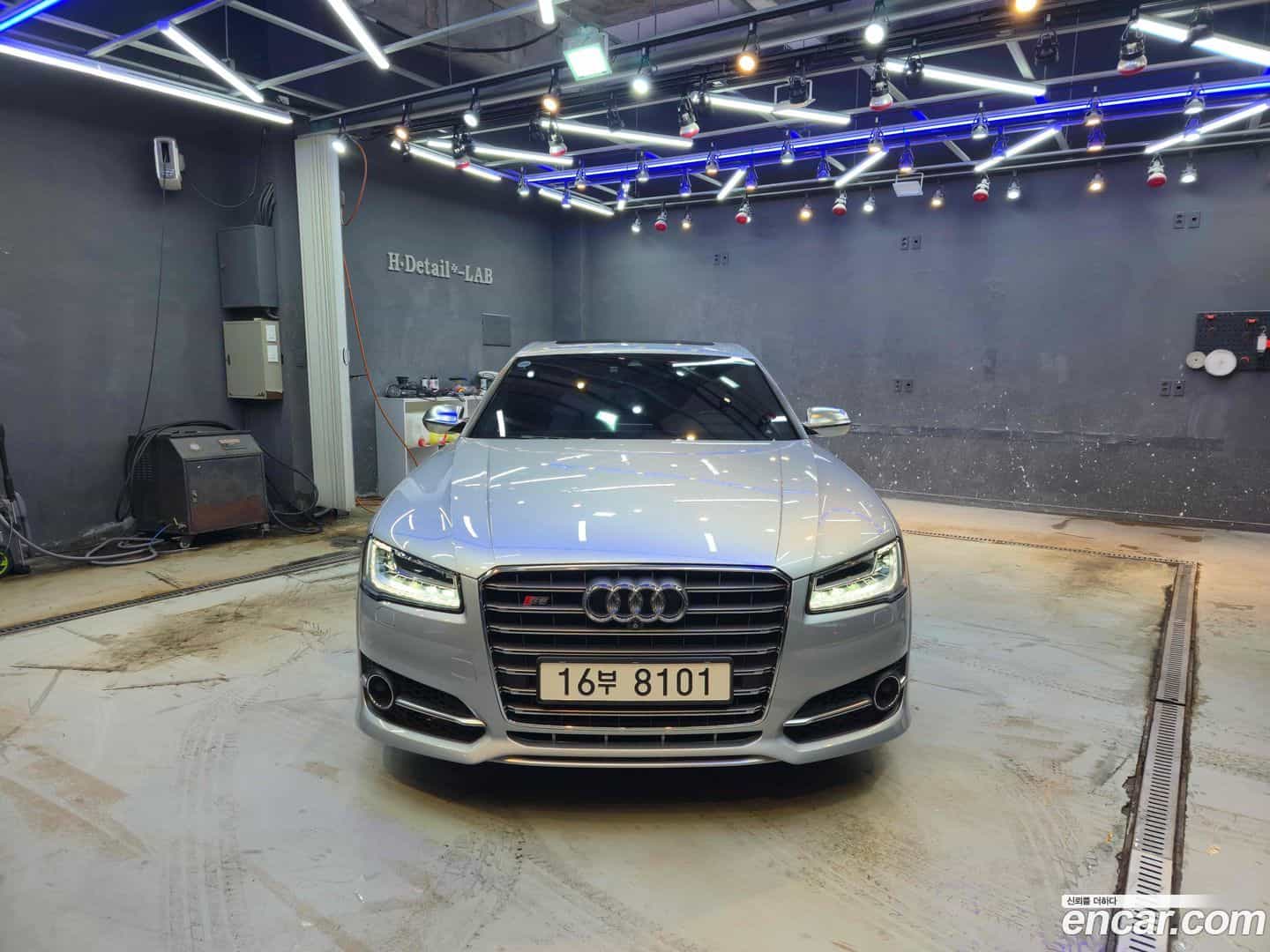 S8 Audi 2014.11-OUTER-001