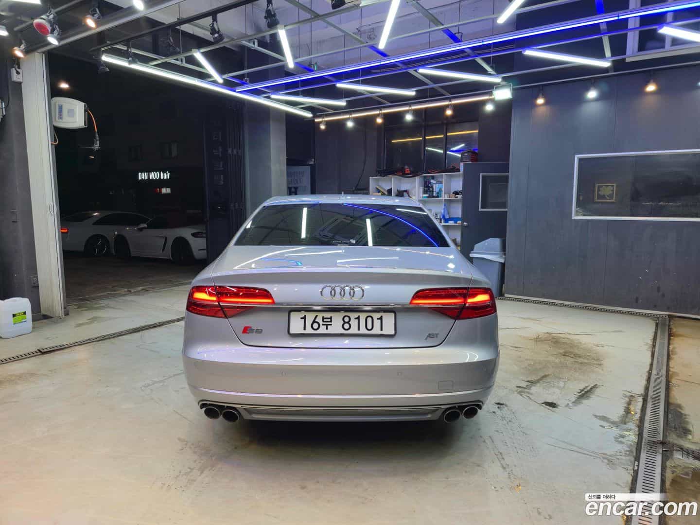 S8 Audi 2014.11-OUTER-002