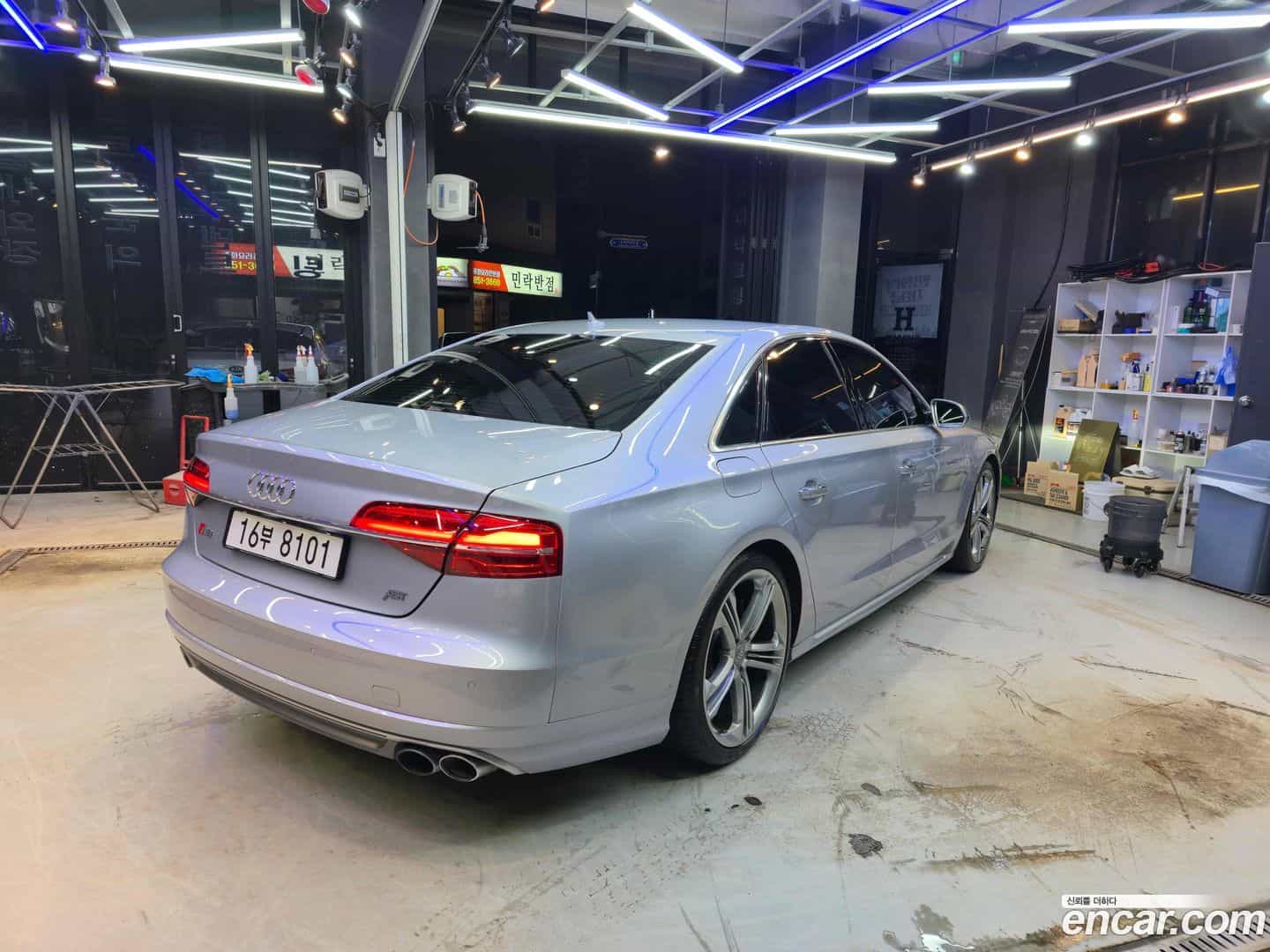 S8 Audi 2014.11-OUTER-004