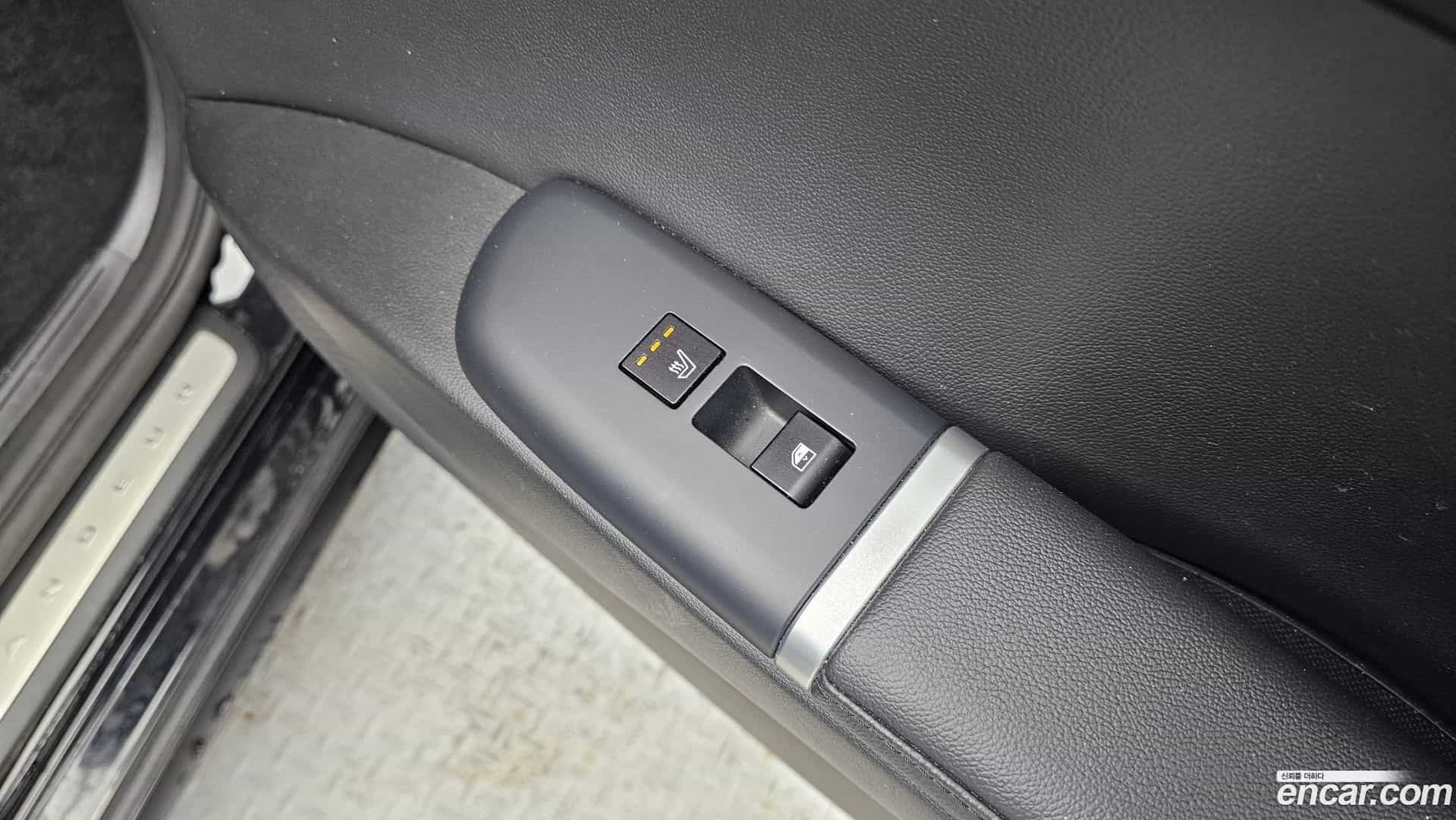 Grandeur Hyundai 2023.0-OPTION-023