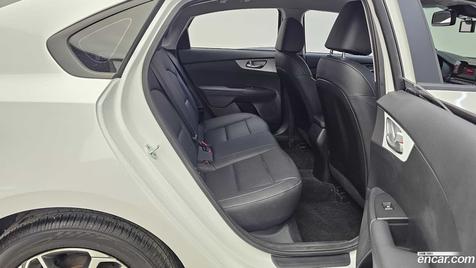 K3 Kia 2022.2-OPTION-016