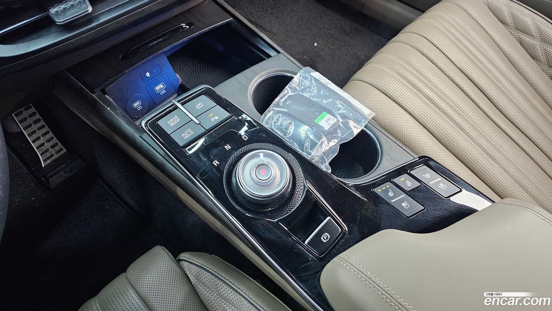 K8 Kia 2022.11-INNER-009