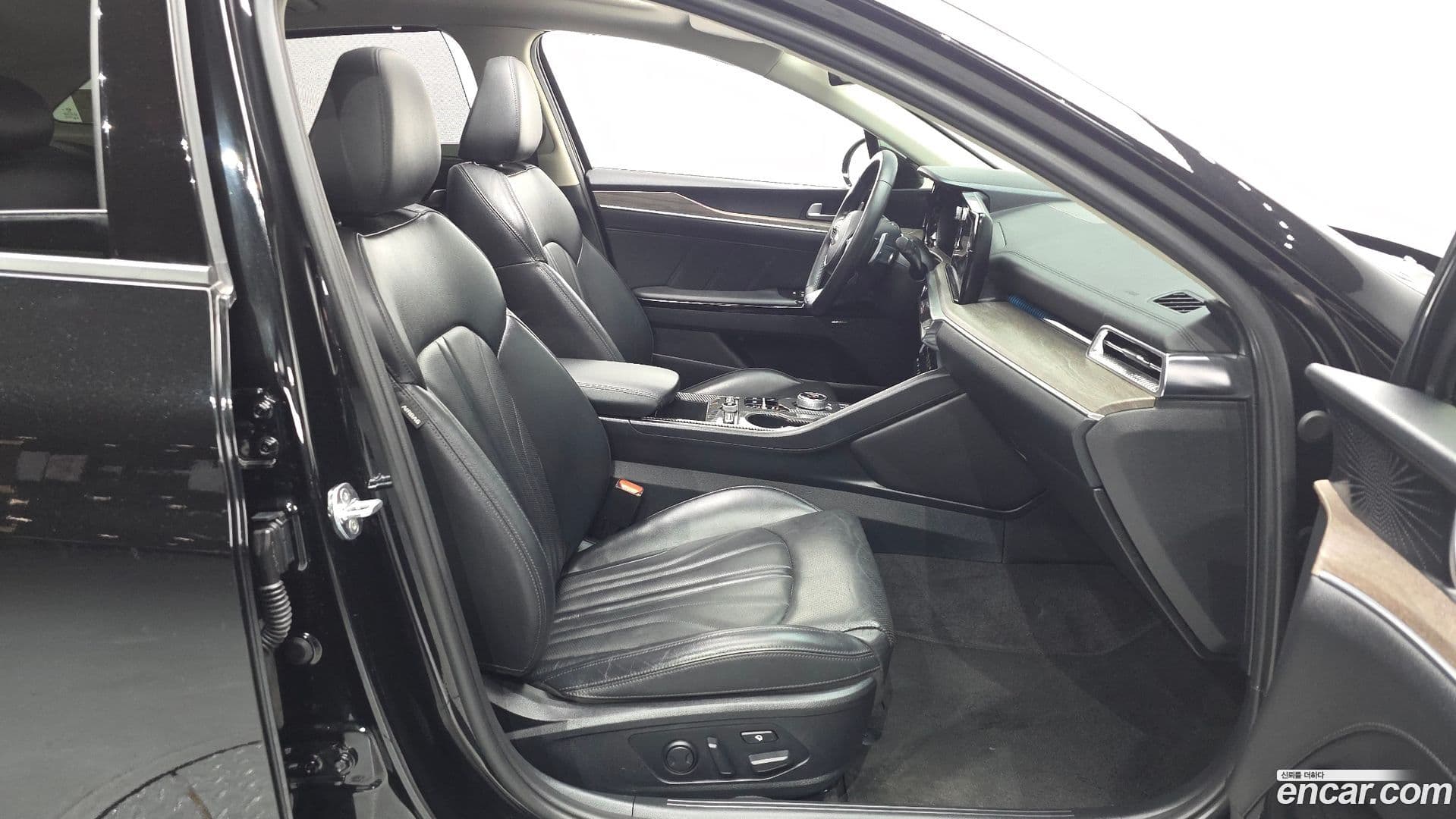 Main__Slider__Photo:K5 Kia 2021.2-9