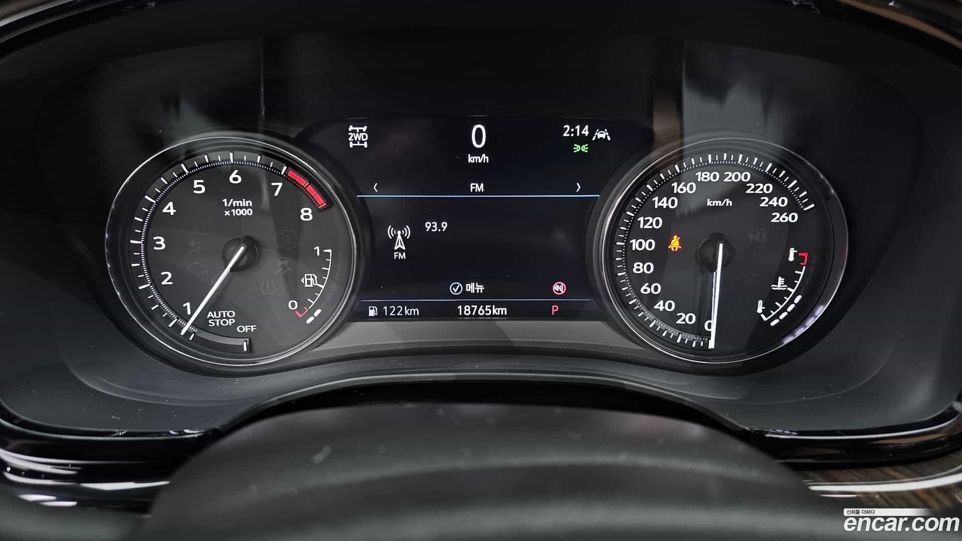 XT6 Cadillac 2023.11-INNER-008