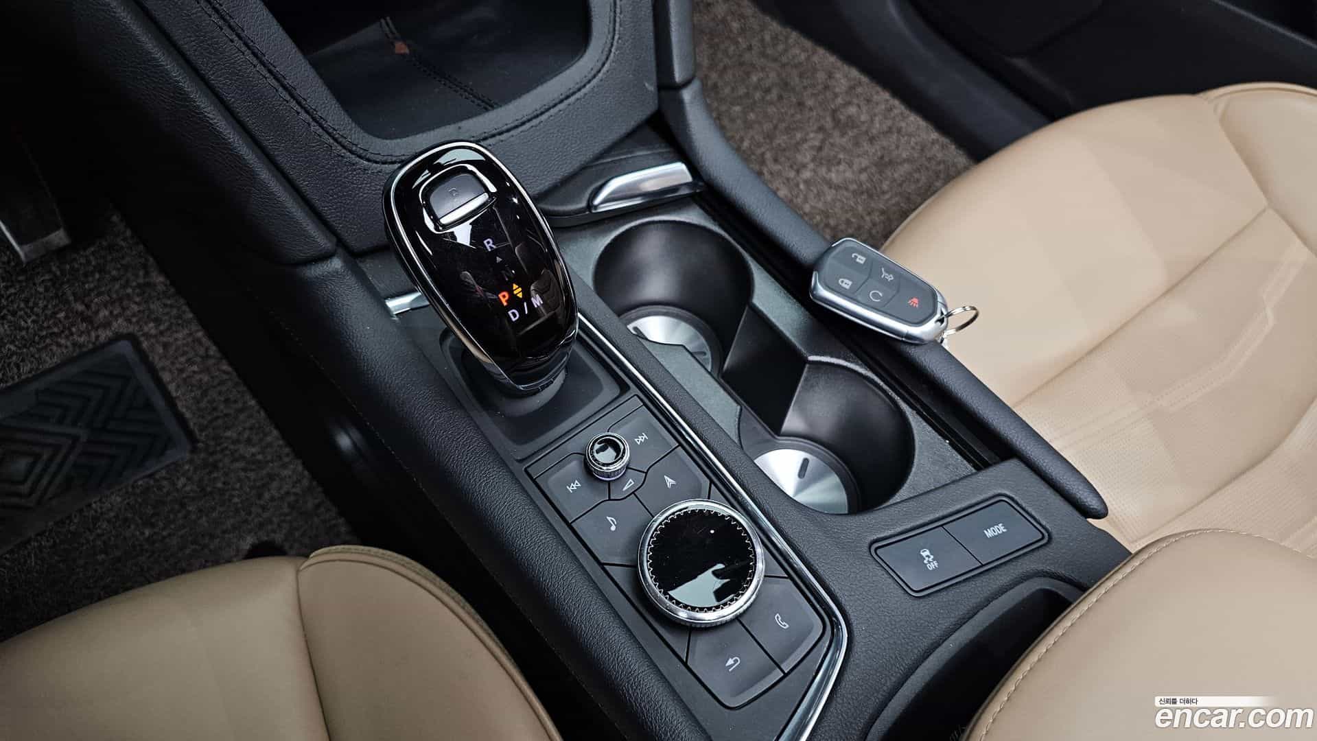 XT6 Cadillac 2023.11-INNER-009