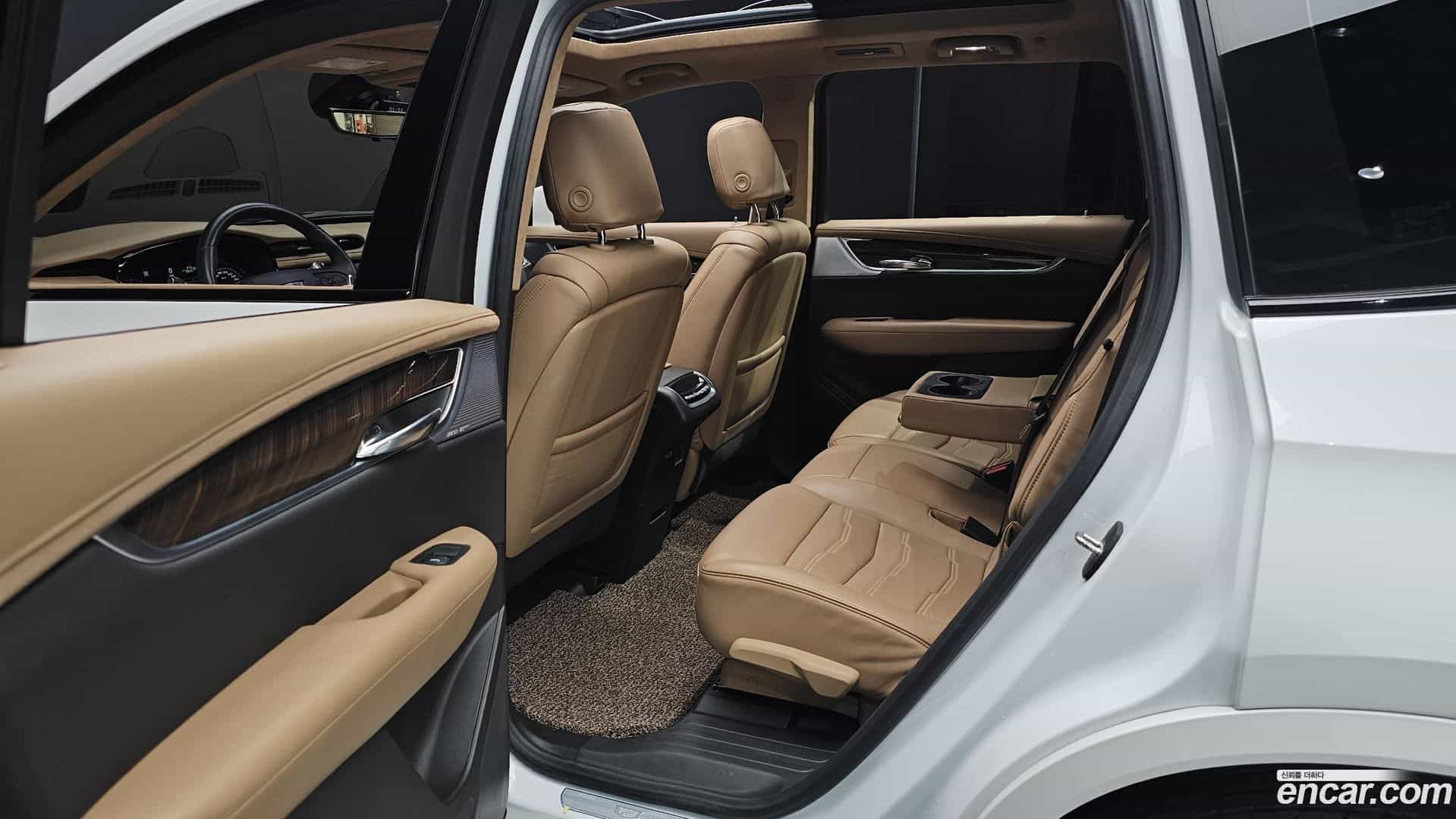 XT6 Cadillac 2023.11-OPTION-016