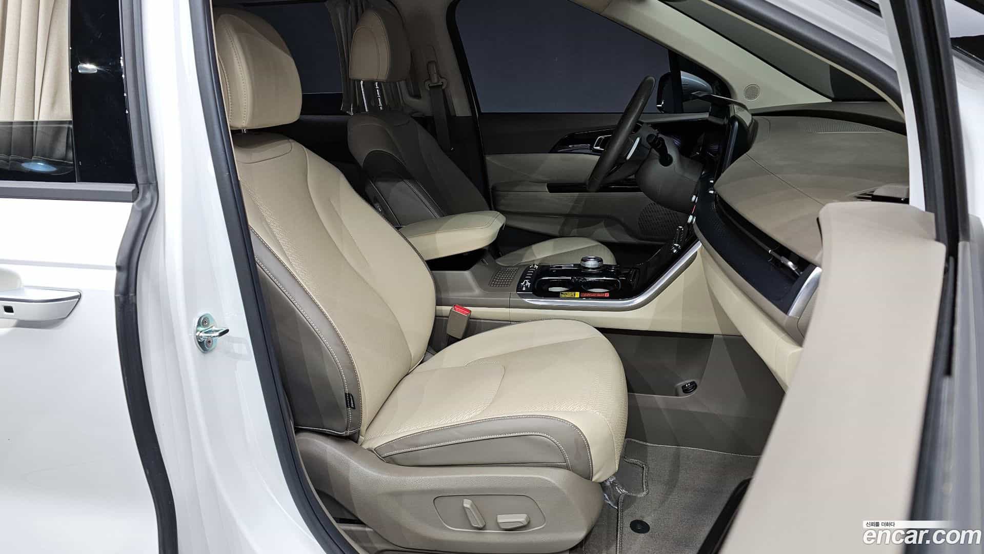 Canival Kia 2021.11-INNER-036