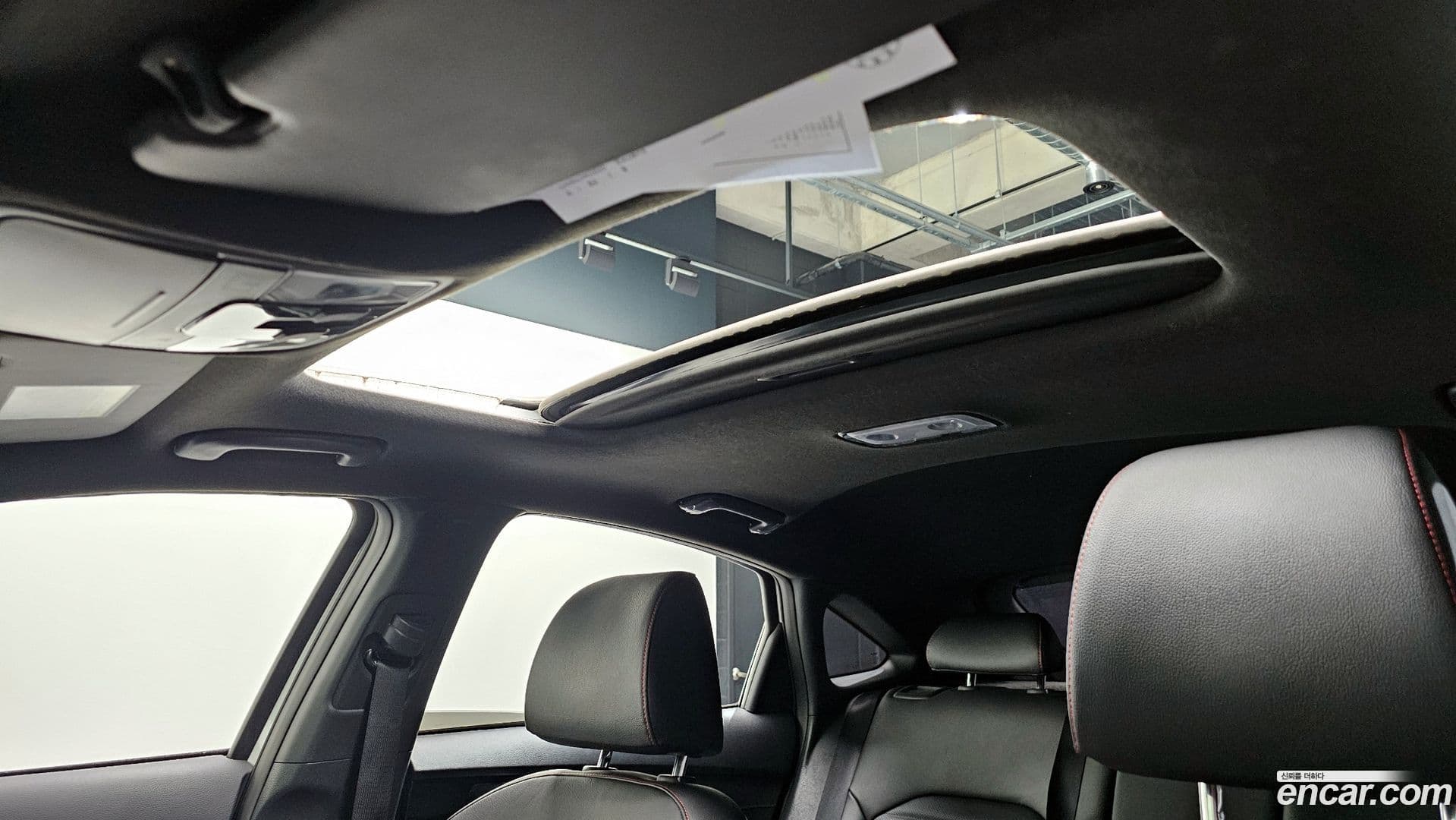 Main__Slider__Photo:K3 Kia 2024.0-18