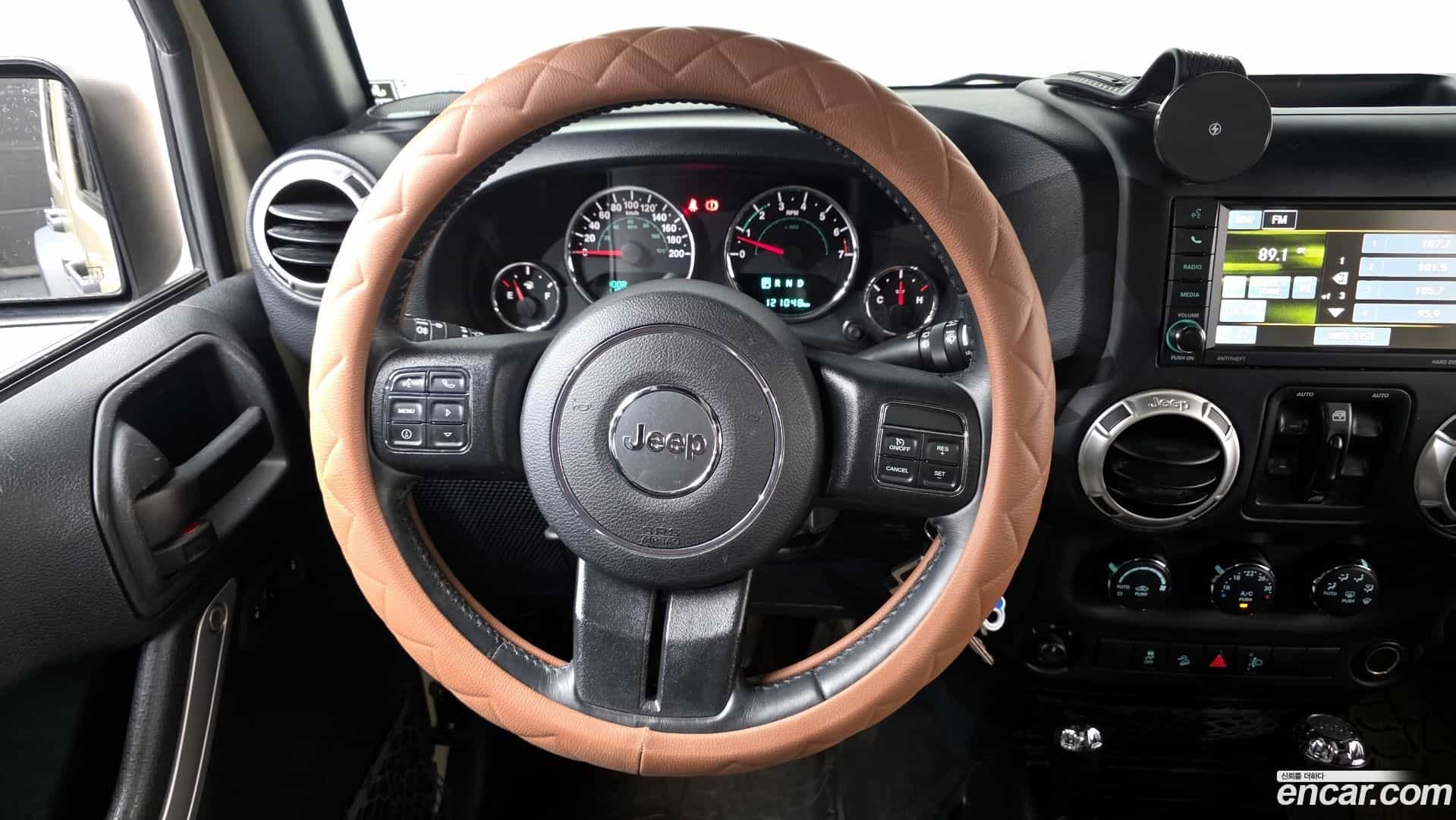 Wrangler Jeep 2017.4-OPTION-016