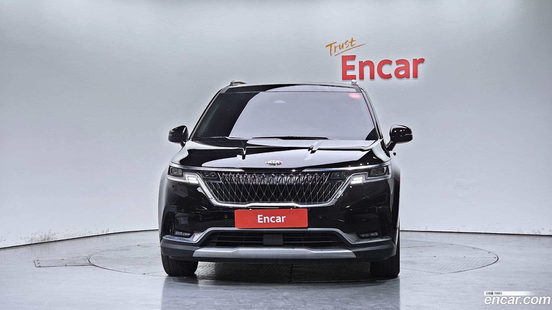 Main__Slider__Photo:Canival Kia 2021.2-2
