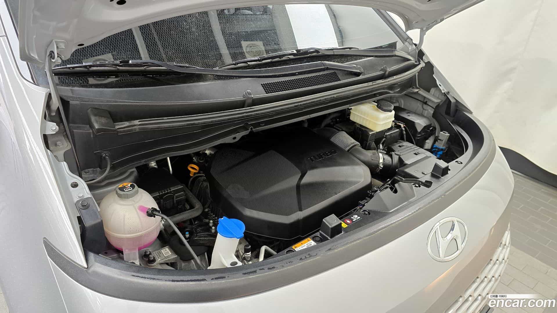 Staria Hyundai 2022.10-OUTER-006