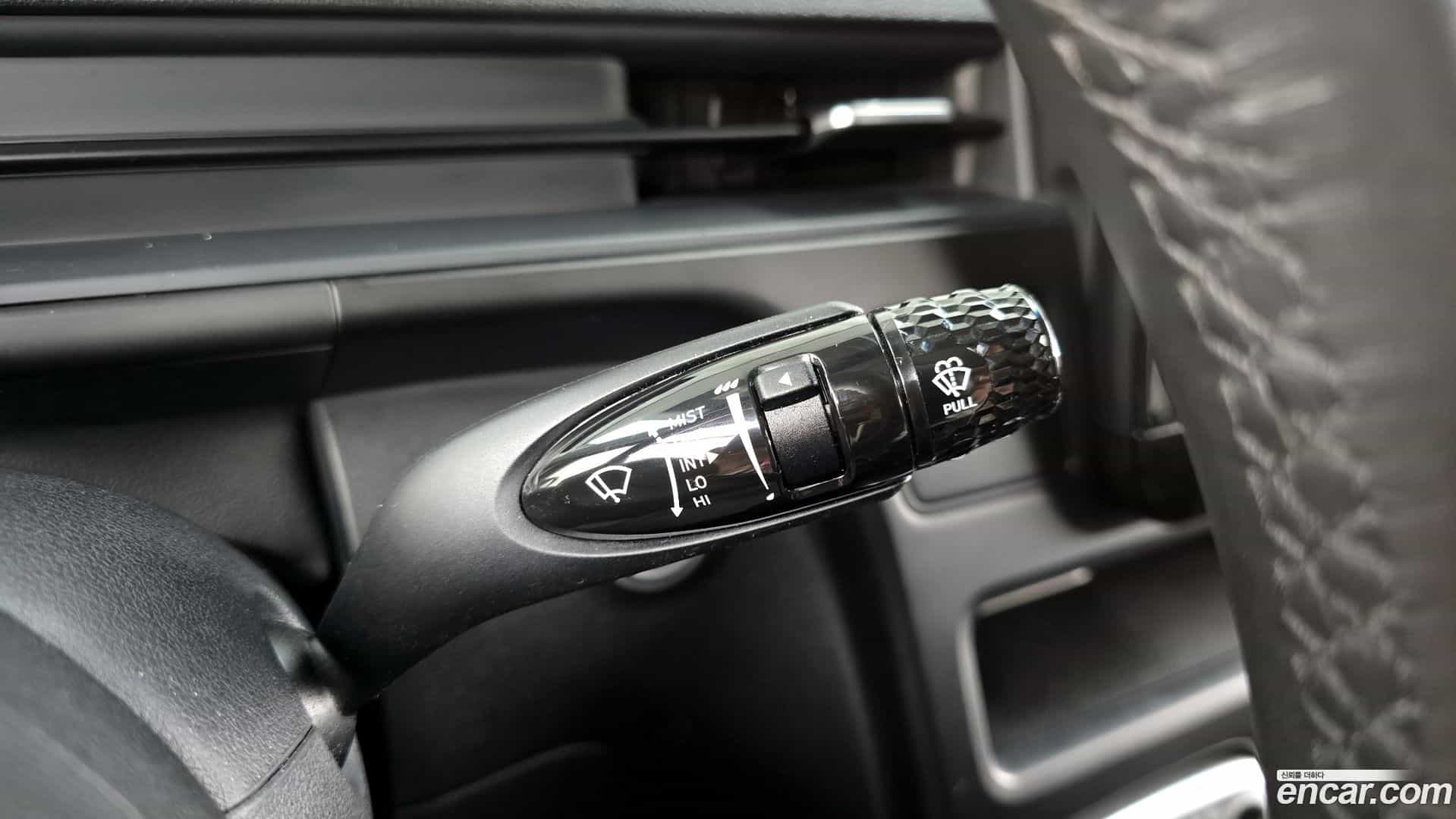 Staria Hyundai 2022.10-OPTION-041