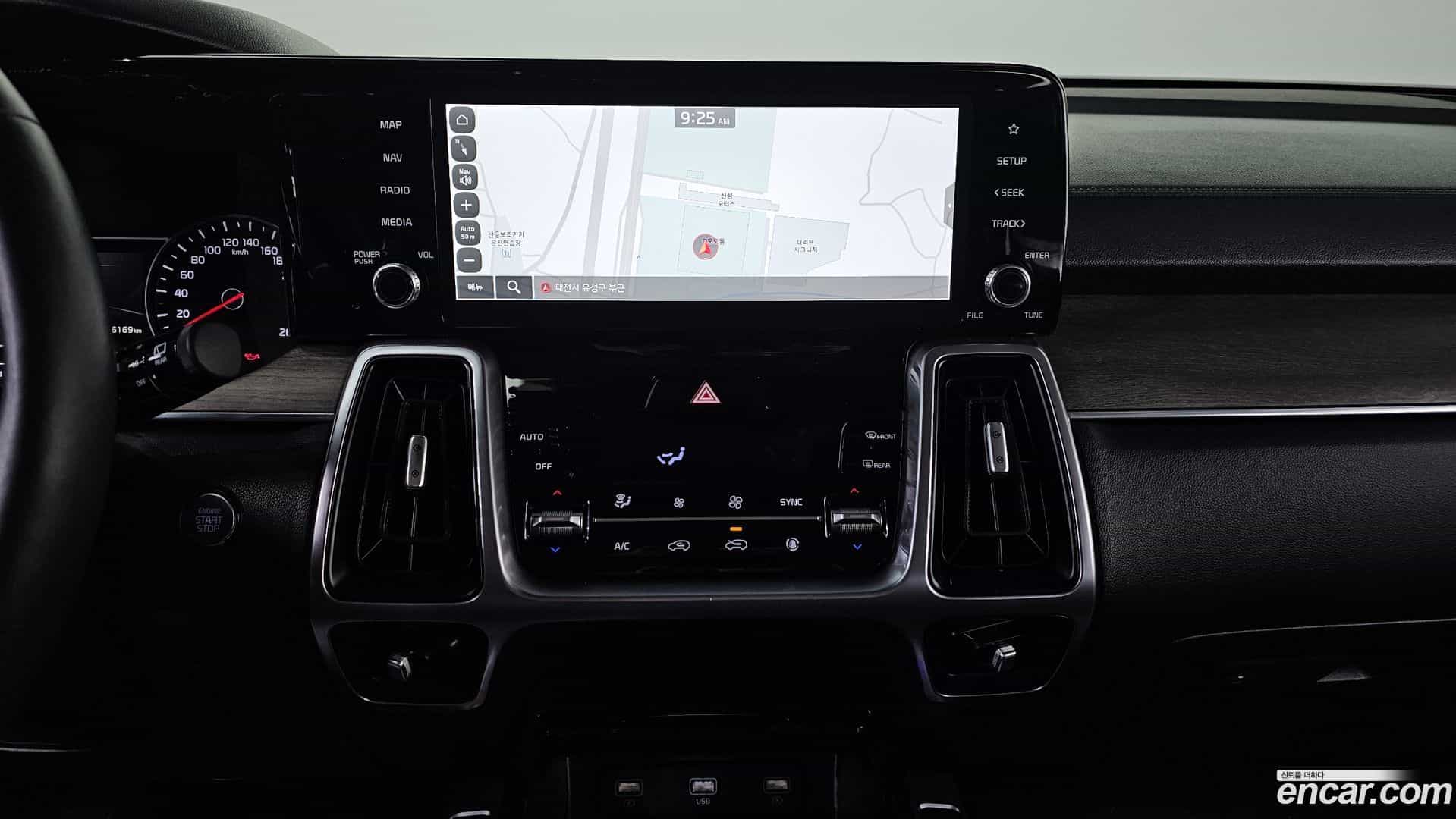 Sorento Kia 2023.4-OPTION-015