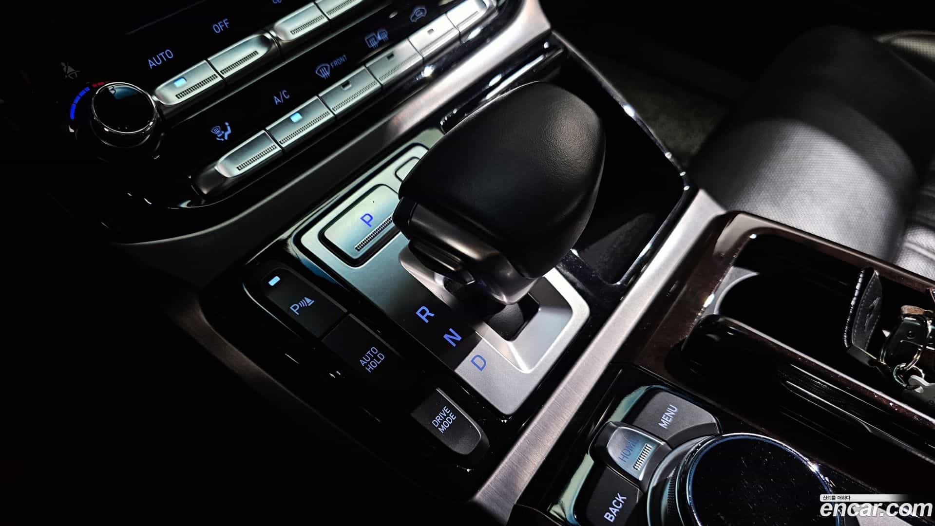 EQ900 Genesis 2017.6-INNER-009