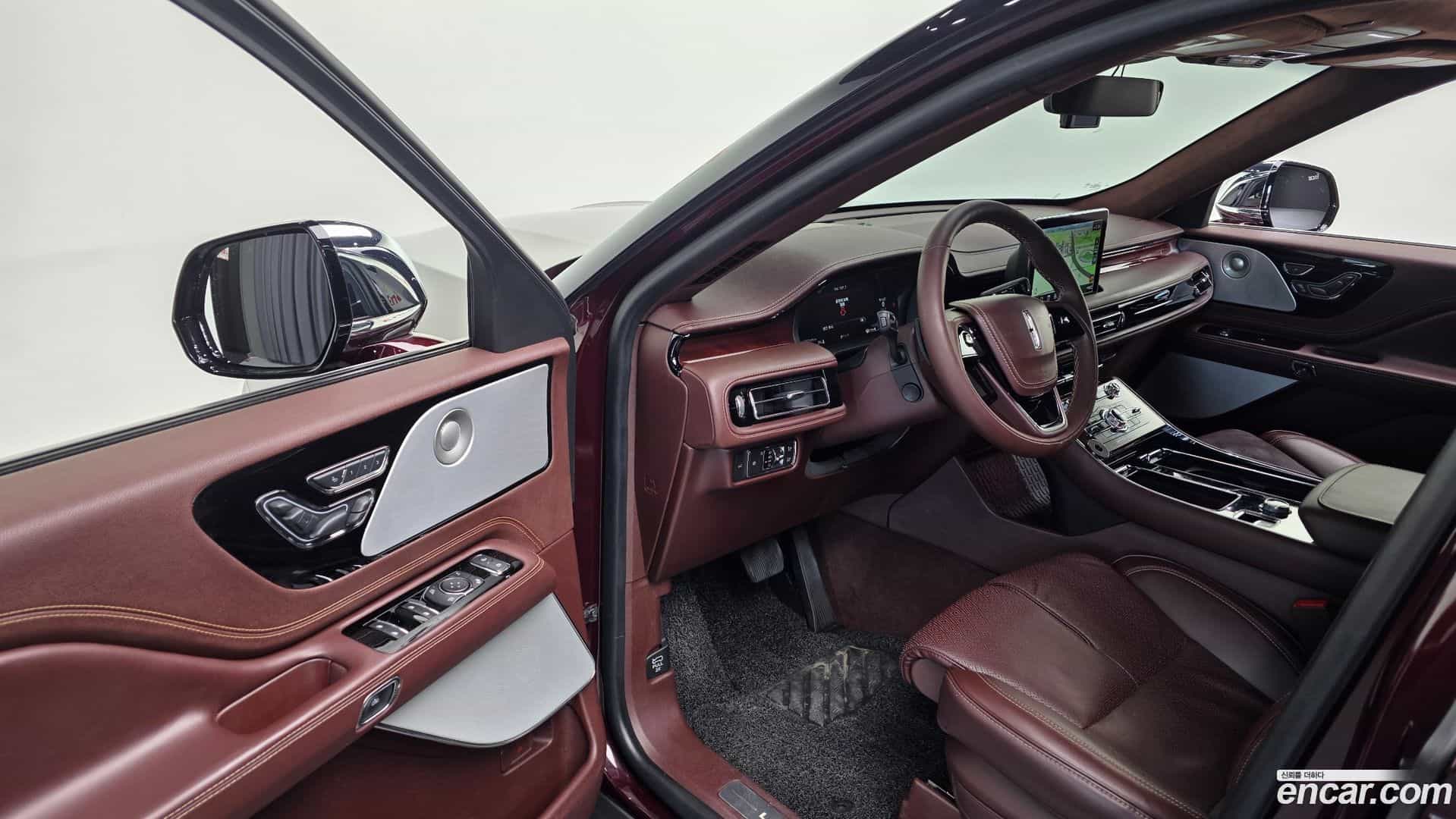 Aviator Lincoln 2022.5-OPTION-017